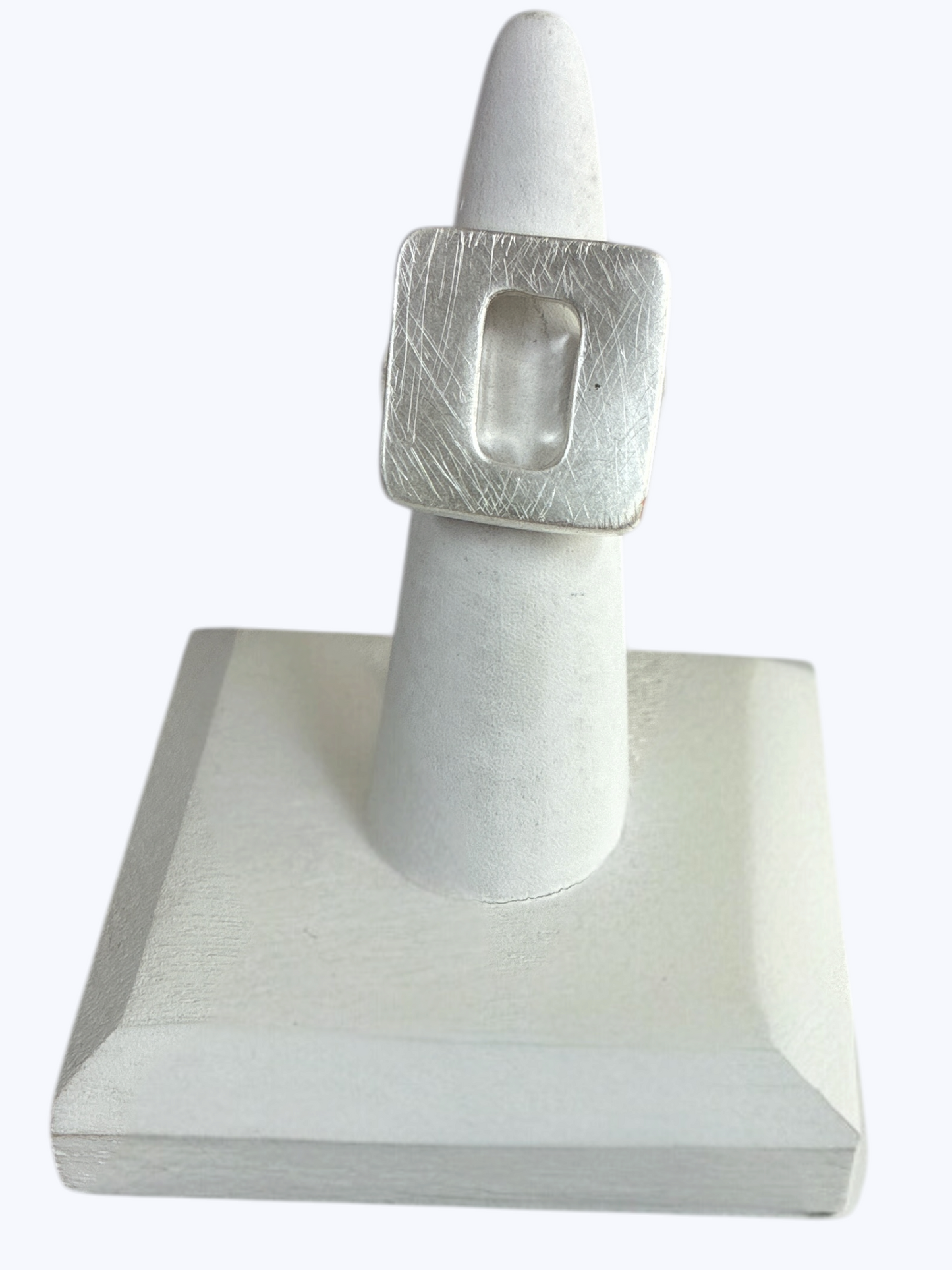 R0102 | Matte Square Stretch Ring | RG26119