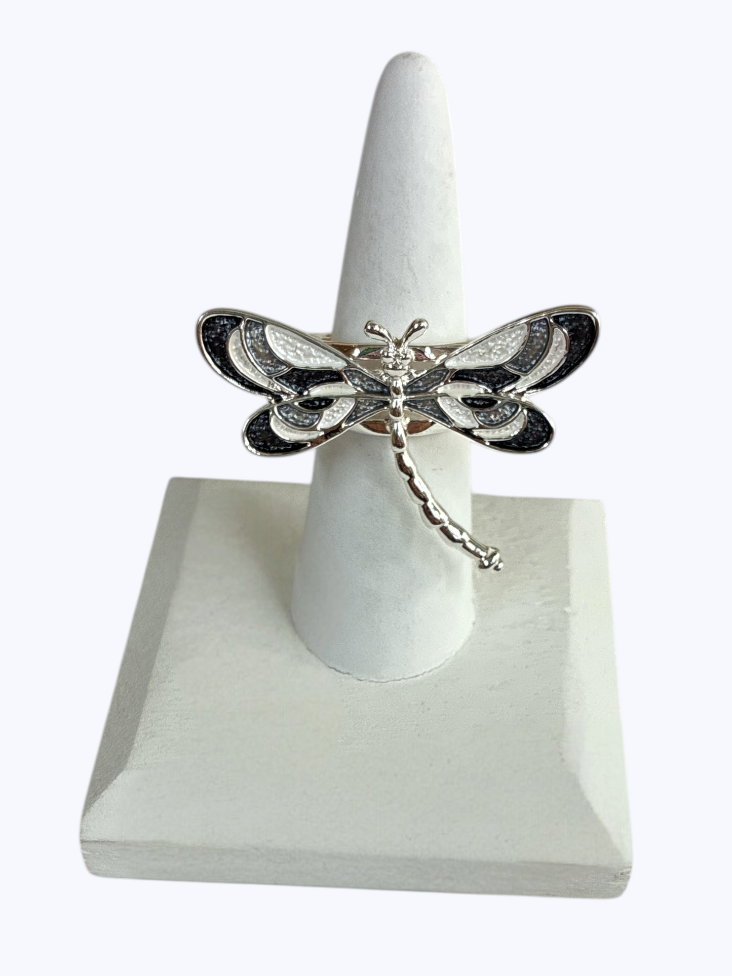 R0107 | Black and White Dragonfly Ring | RG26124