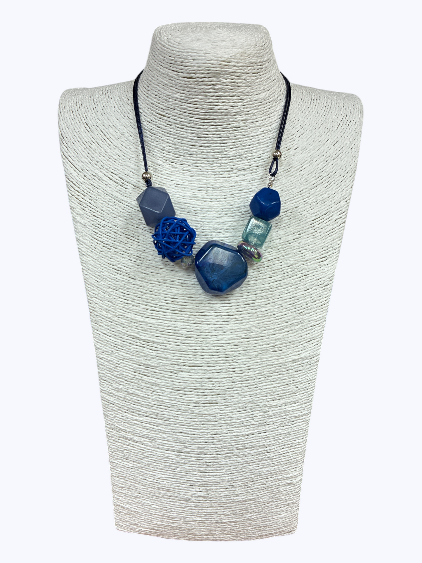 N5145 | Adjustable Acrylic Necklace | NK26118