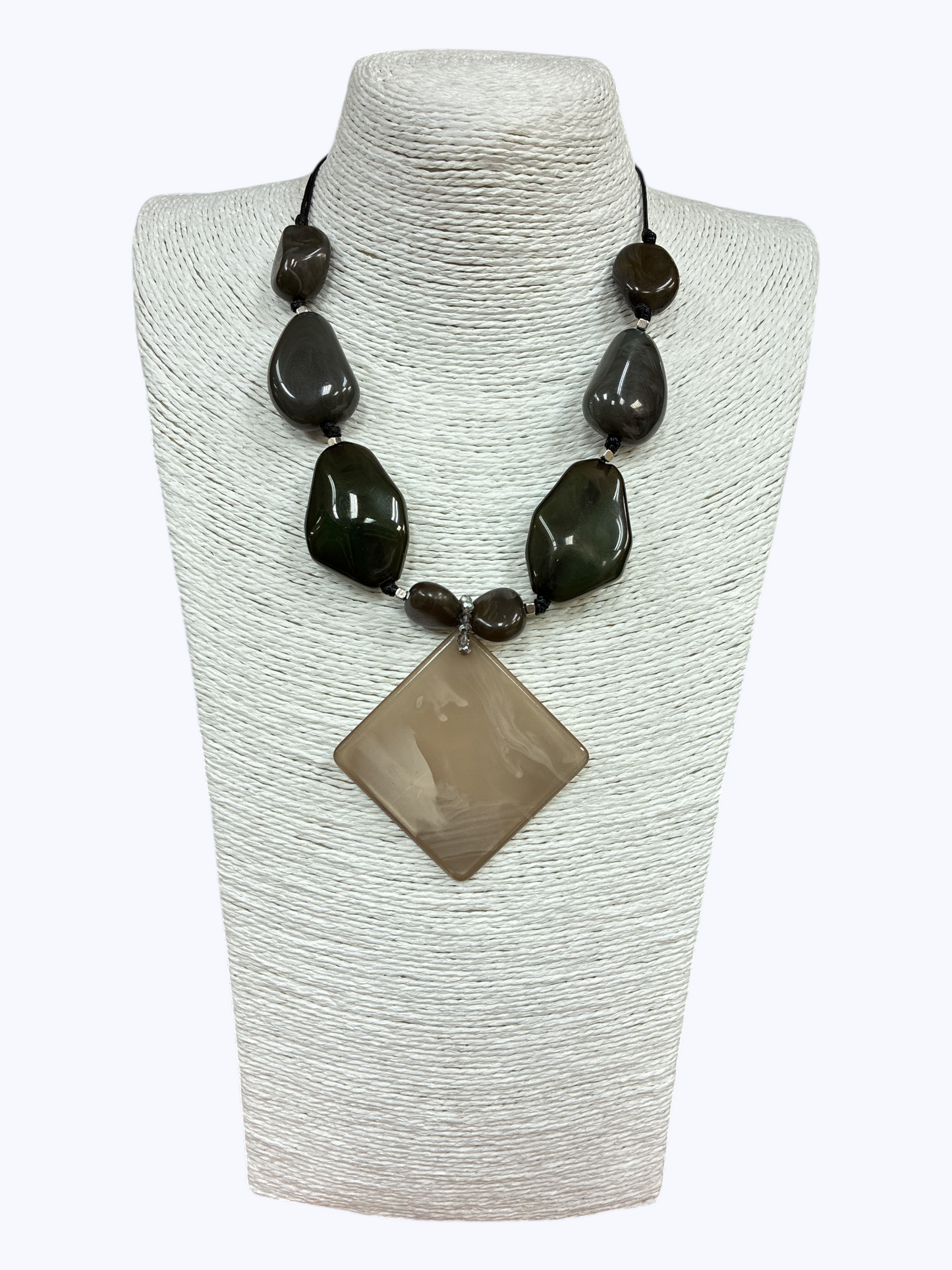 N5152 | Acrylic Adjustable Necklace | NK26125