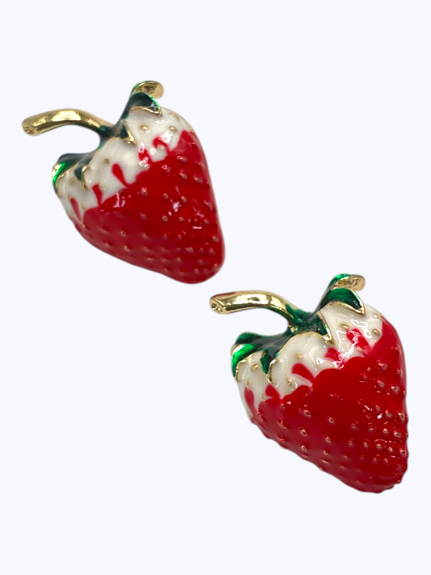 E2336 | Strawberry Post Earrings | ER2655