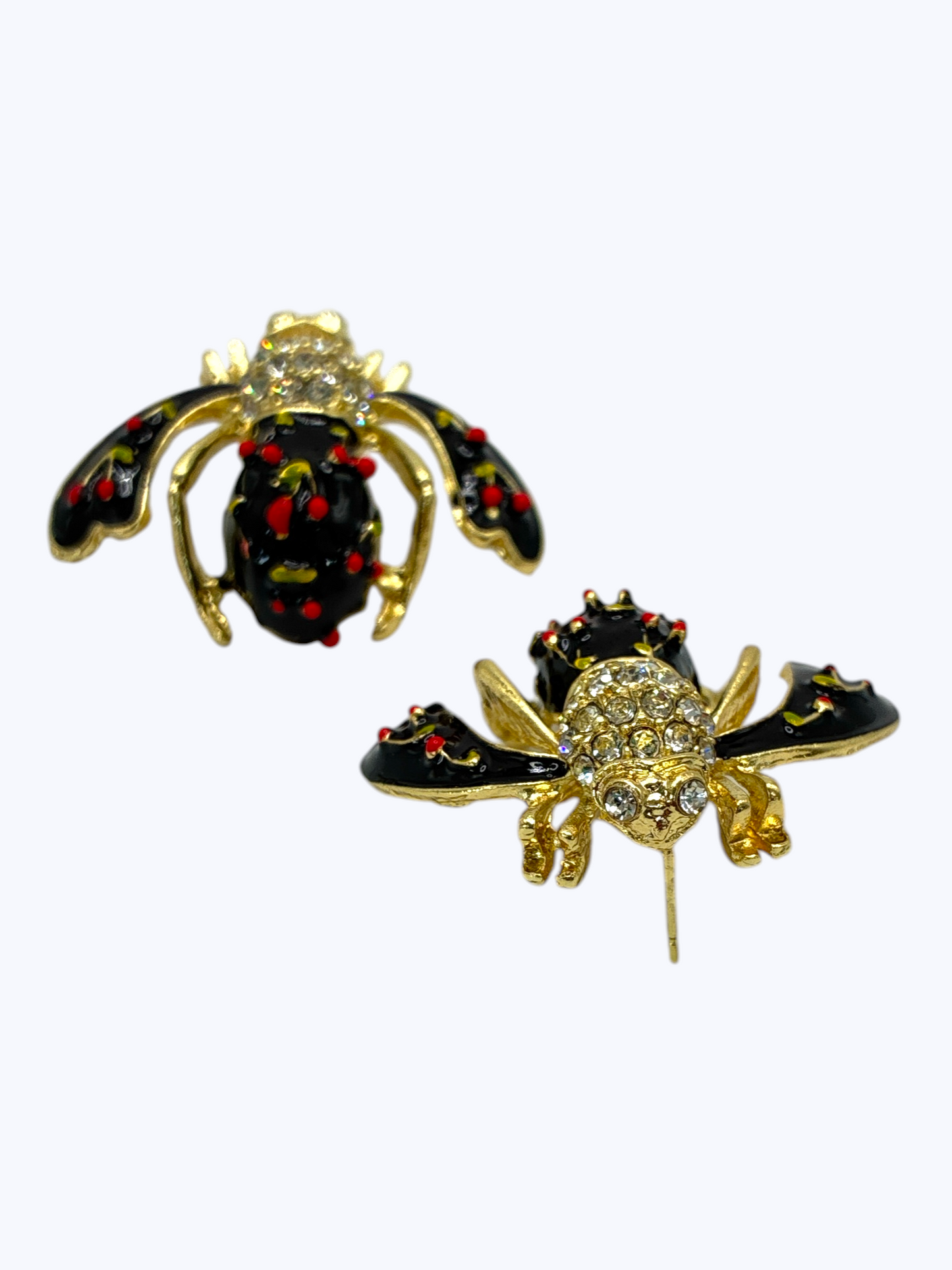 E2337 | Bee with Cherries Post Earrings | ER2656