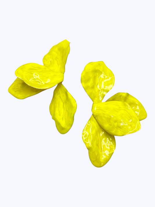 E2330 | Petal Post Earrings | ER2649