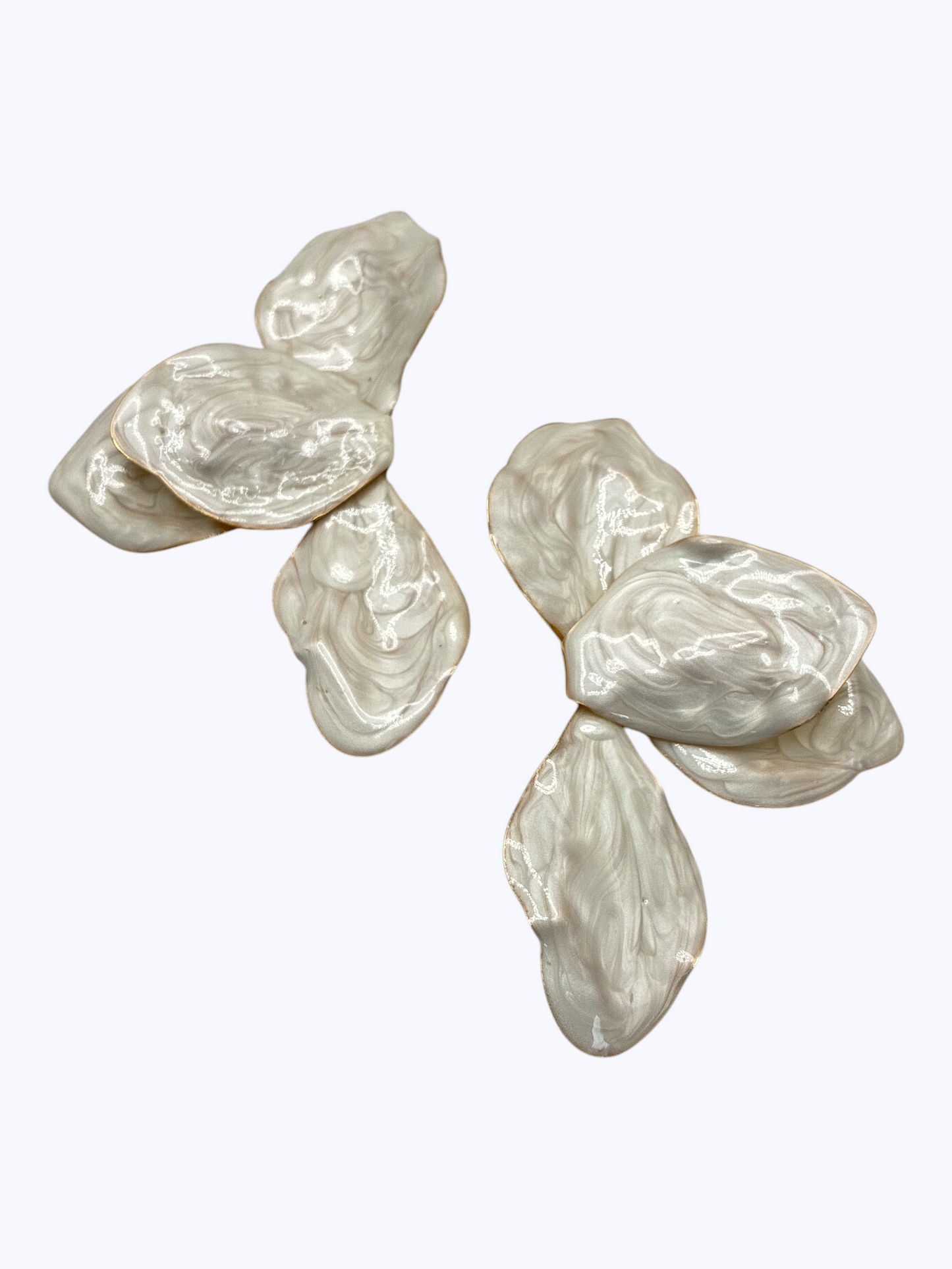 E2330 | Petal Post Earrings | ER2649