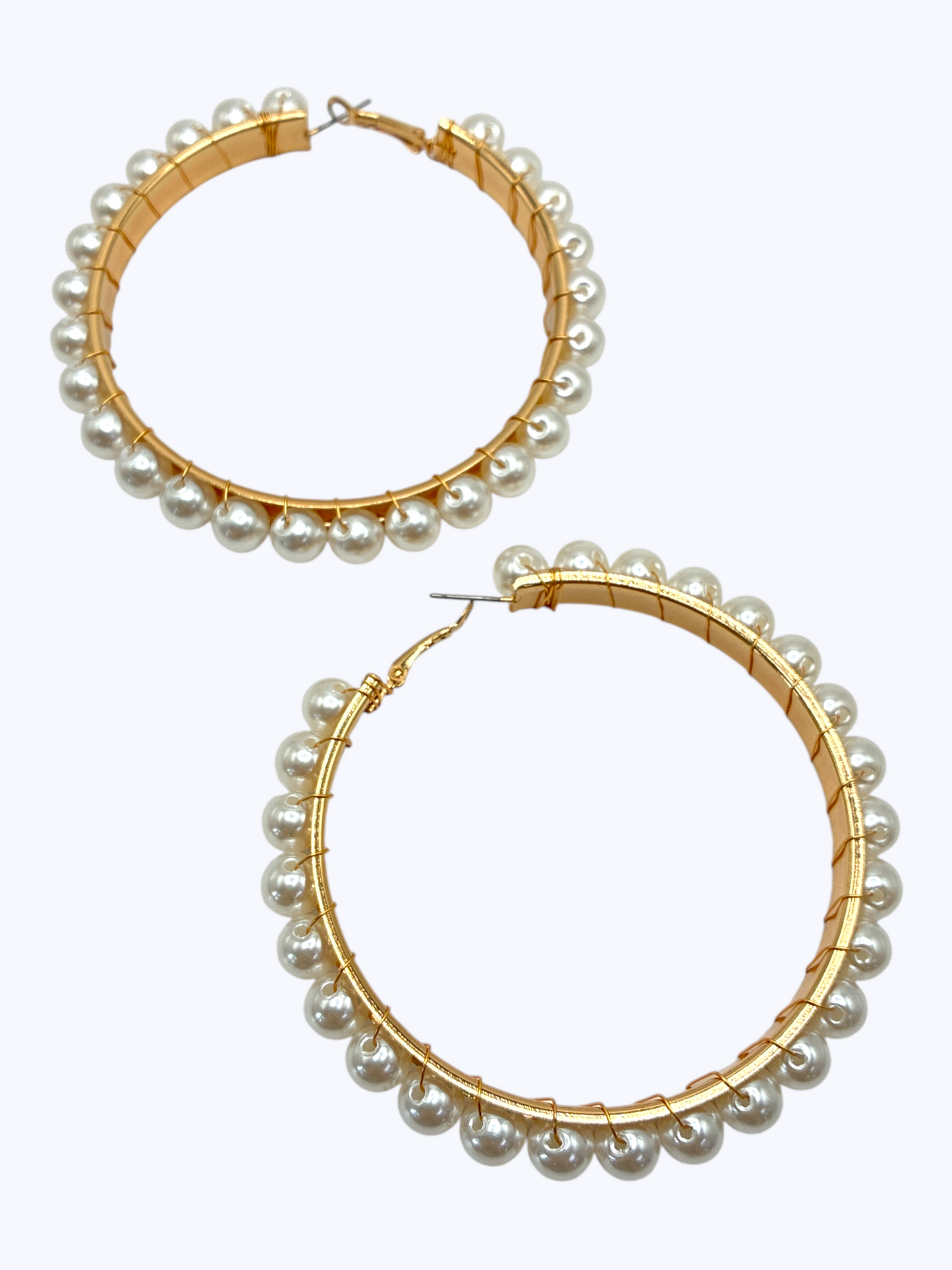 E2317 | XL Bold Pearl Edge Hoop Earrings | YE2967
