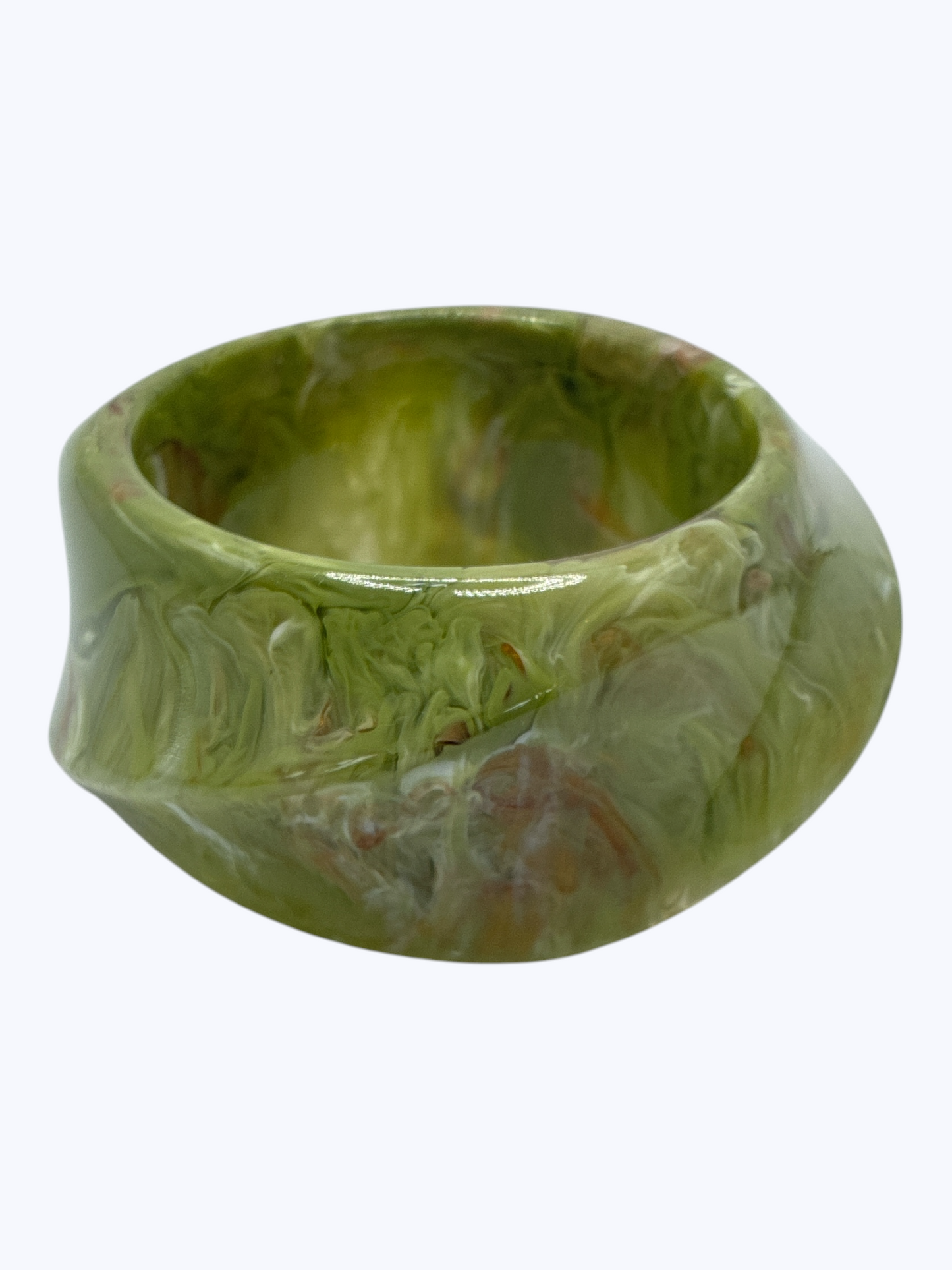 B0479 | Oversized Acrylic Bangle Bracelet | BR26137