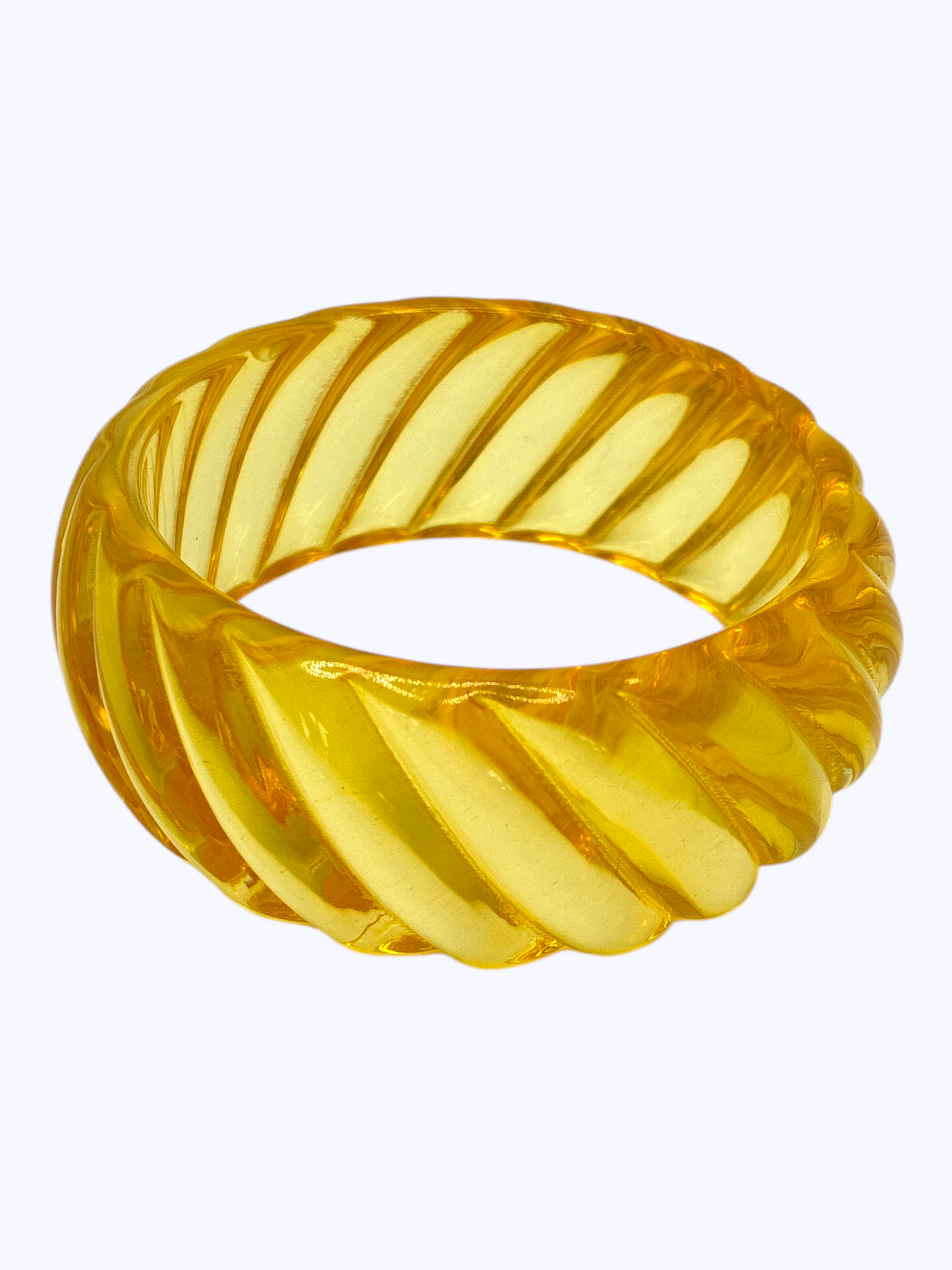 B0485 | Twisted Acrylic Bangle Bracelet | BR26143