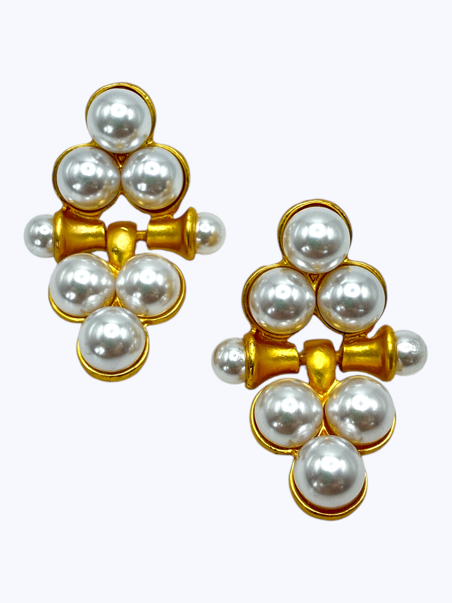E0903 | Pearls Deco Rhombus Shape Drop Dangle Post Earrings | KE2857