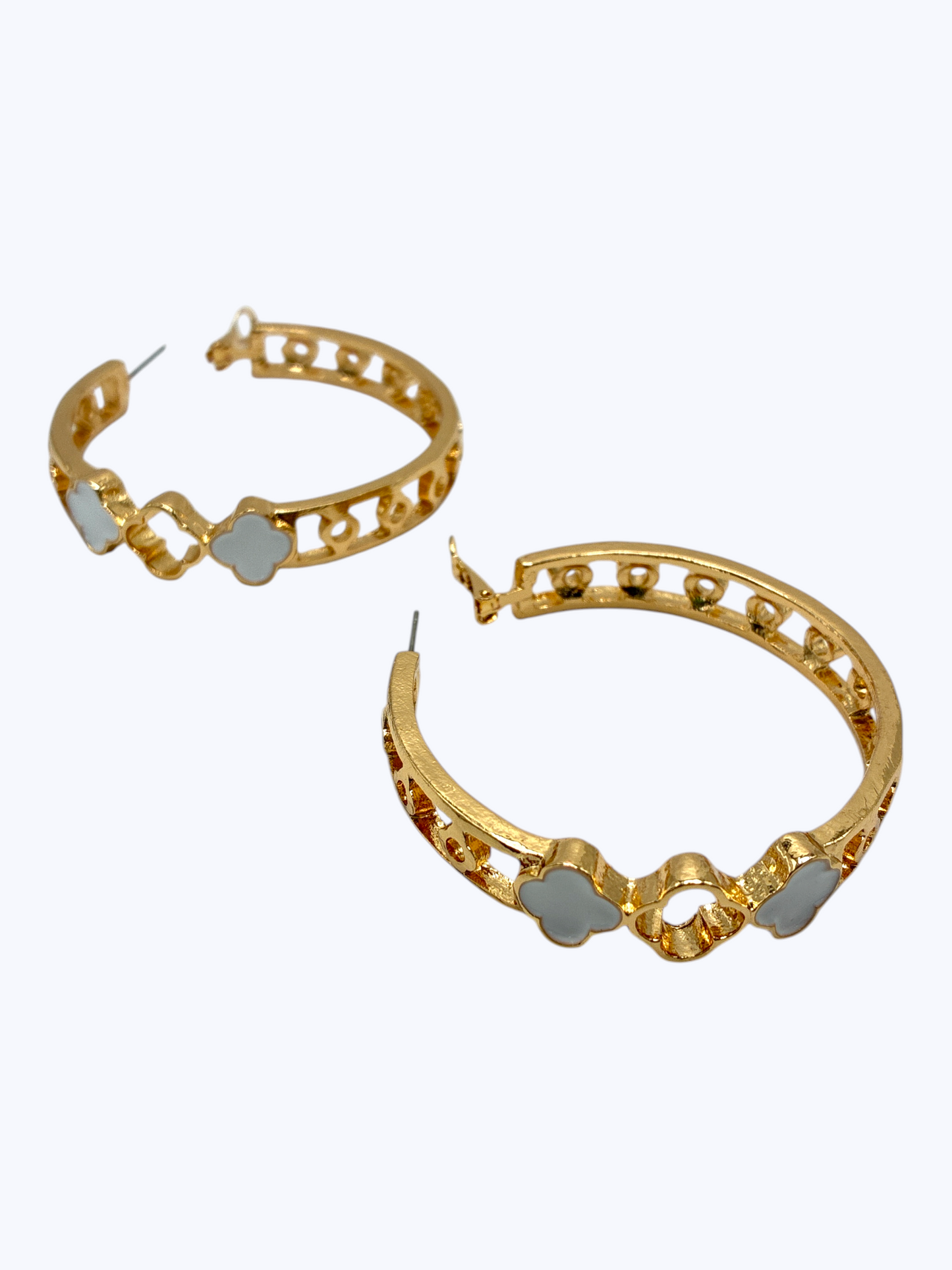 E1668 | Floral Hoop Earrings |YE3565