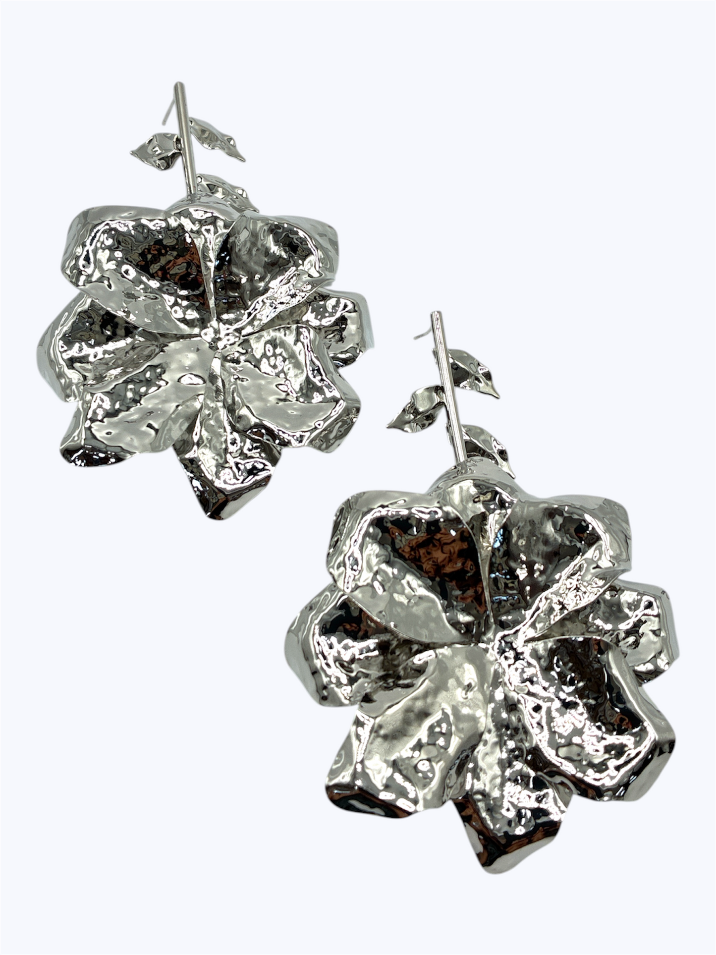 E2368 | Hammered Rose Drop Earrings | ER2670