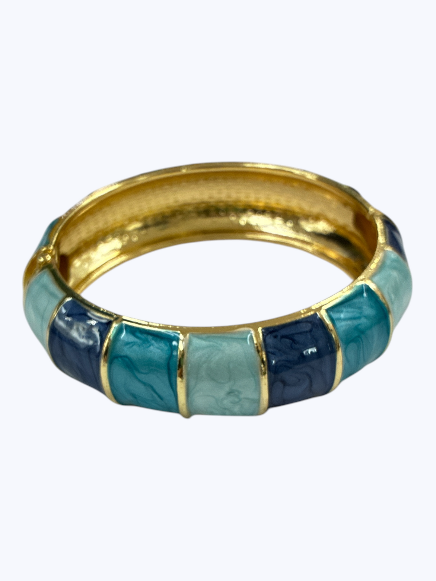 B0445 | Straight Striped Gold Bangle | BR26105