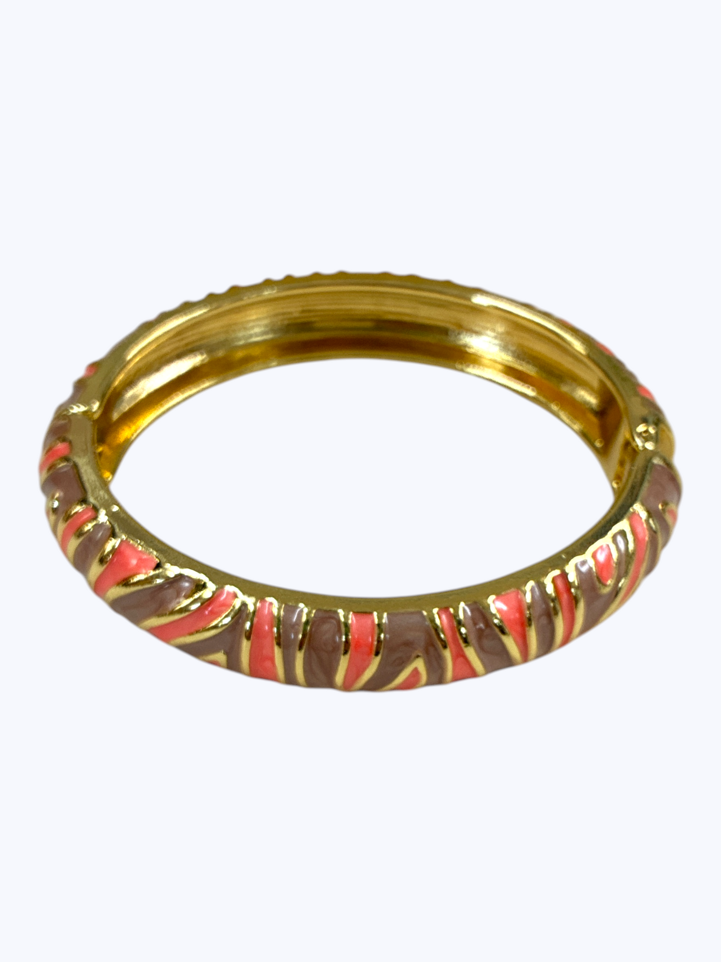B0502 | Zebra Enamel Hinged Bracelet | BR26157