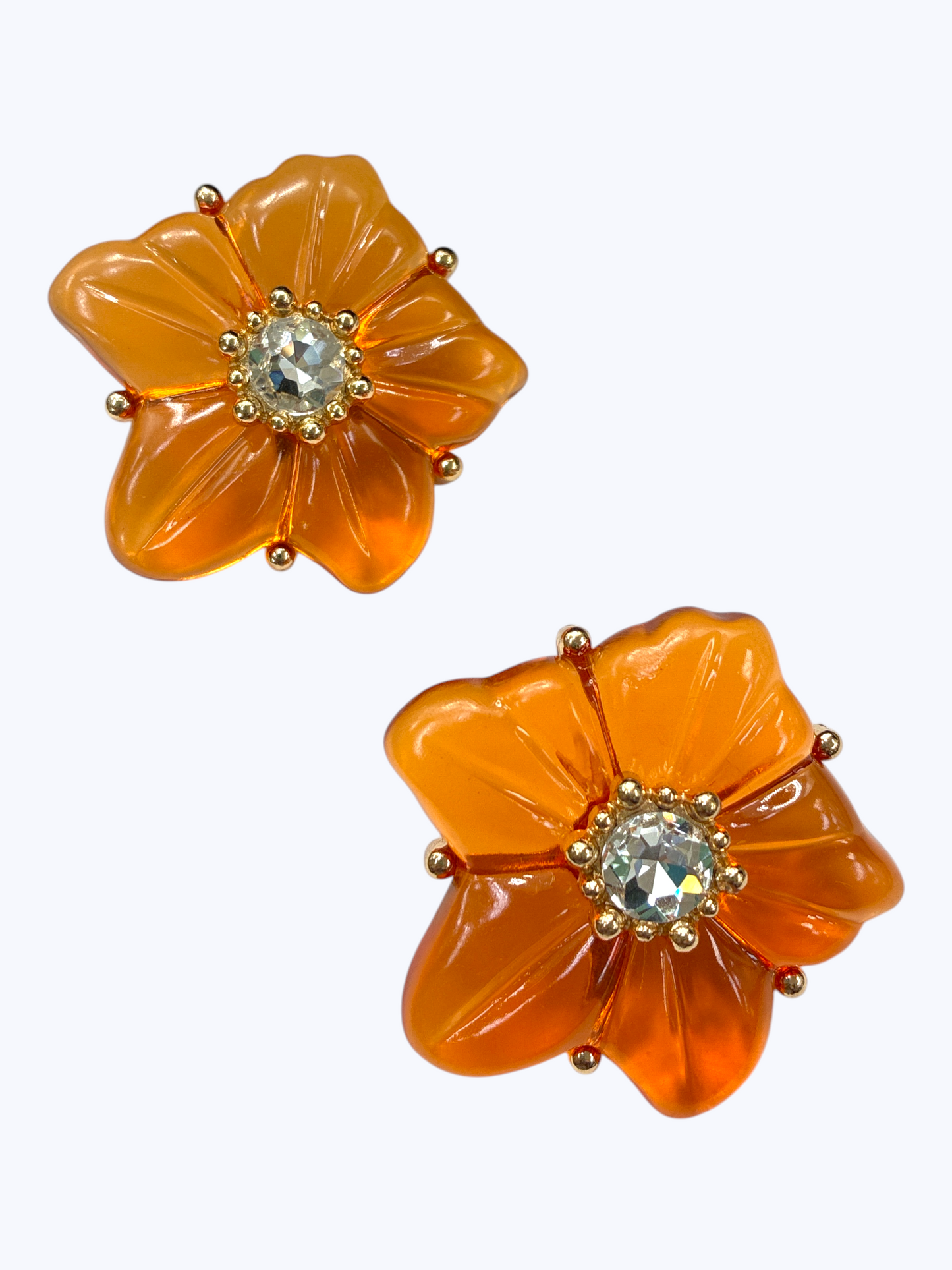 E2472 | Crystal Center Flower Earrings | KE1133