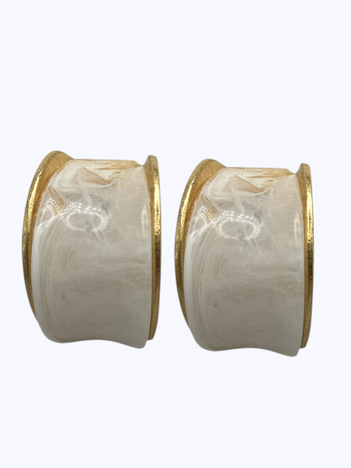 E2477 | Curved Acrylic Hoop Earrings | KE1169