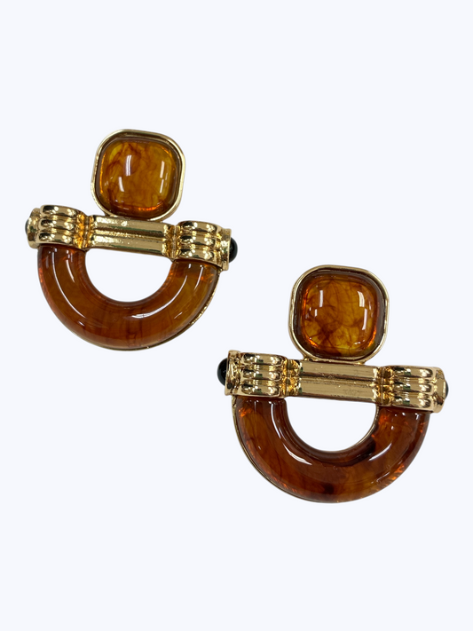E2493 | Acrylic Horseshoe Drop Earrings | 25E6514