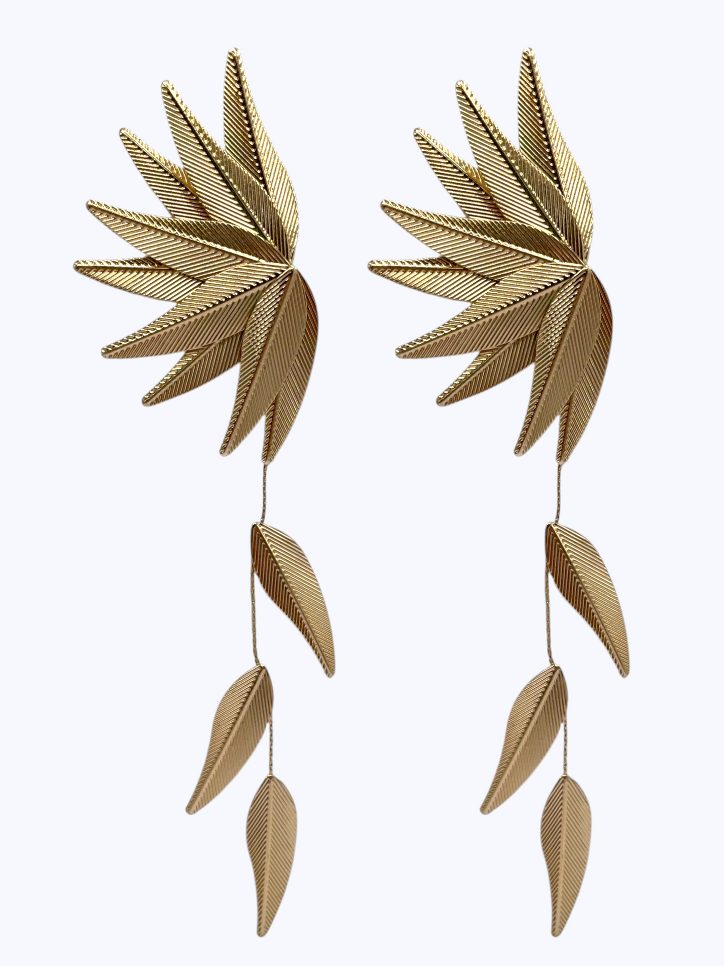 E2543 | Gold Leaf Post Earrings | ER26178
