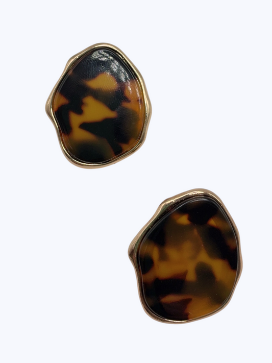 E2535 | Twisted Circle Post Earrings | ER26170
