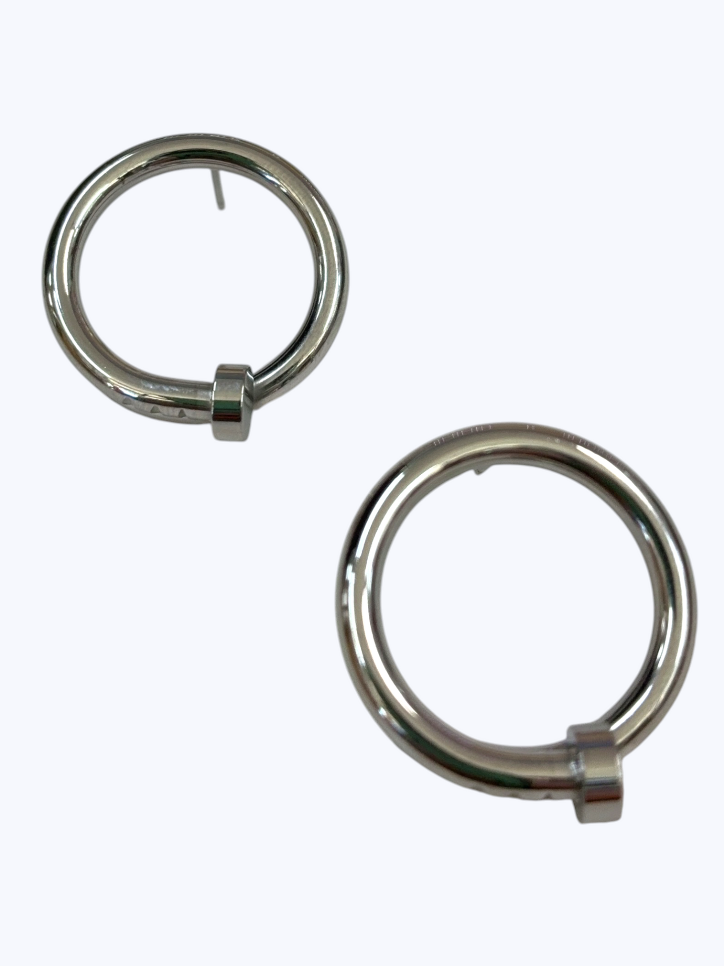E0057 | Modern Edge Lock Earrings | KE2810