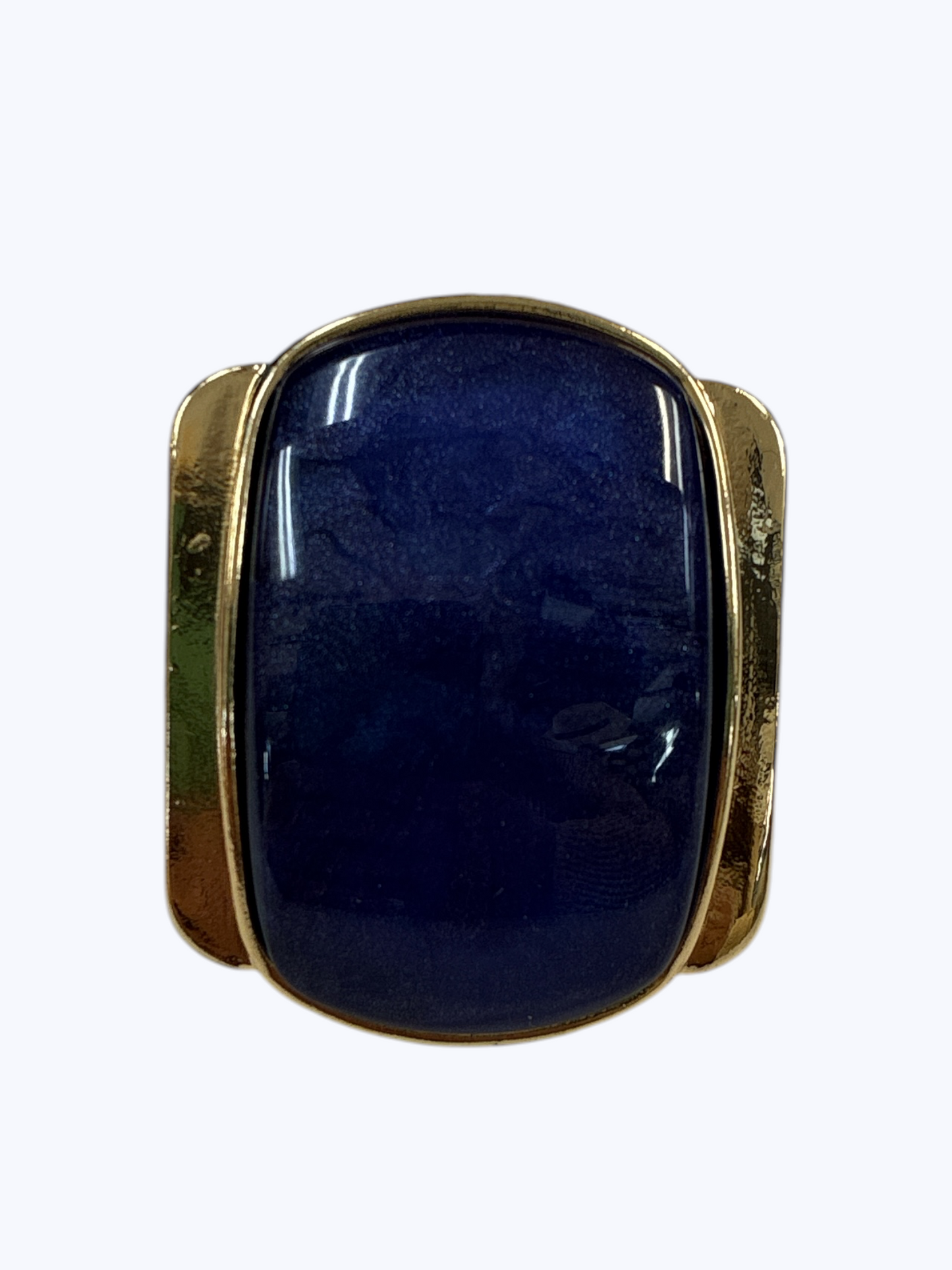 R0081 | Sculpted Oval Statement Ring | 25R1019