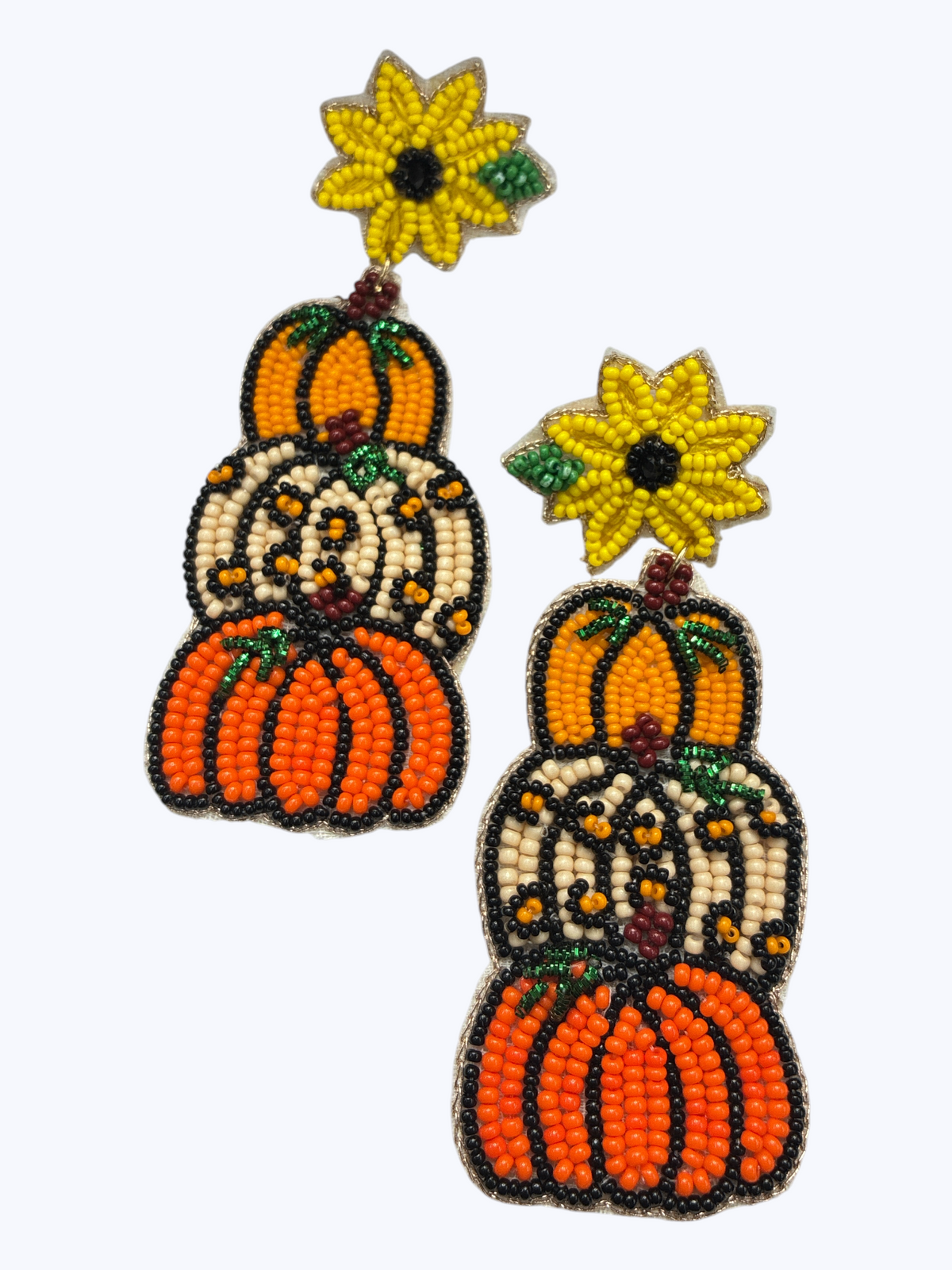 E1558 136650 Holiday Theme Earrings