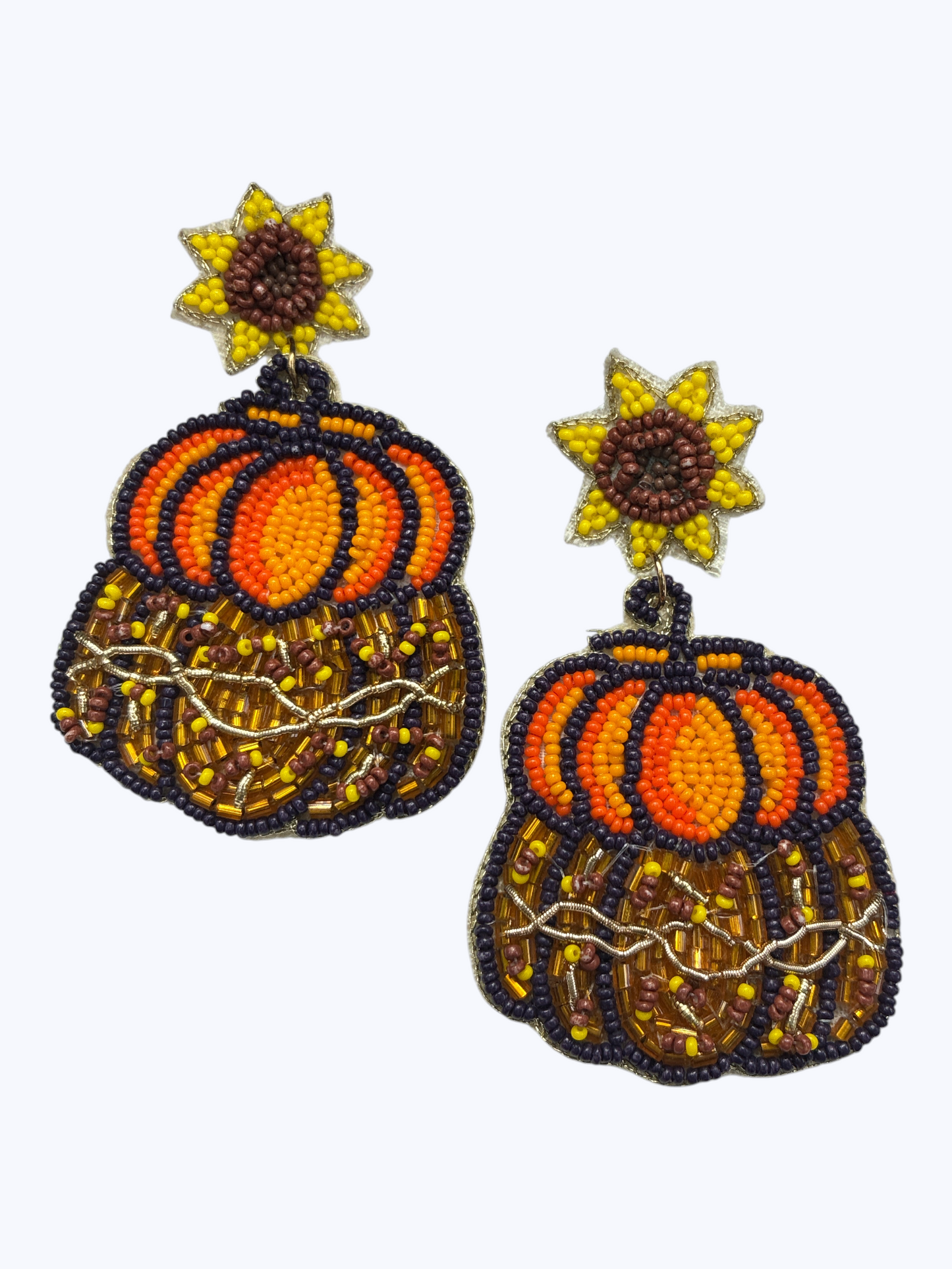 E1555 136651 Holiday dangle Earrings