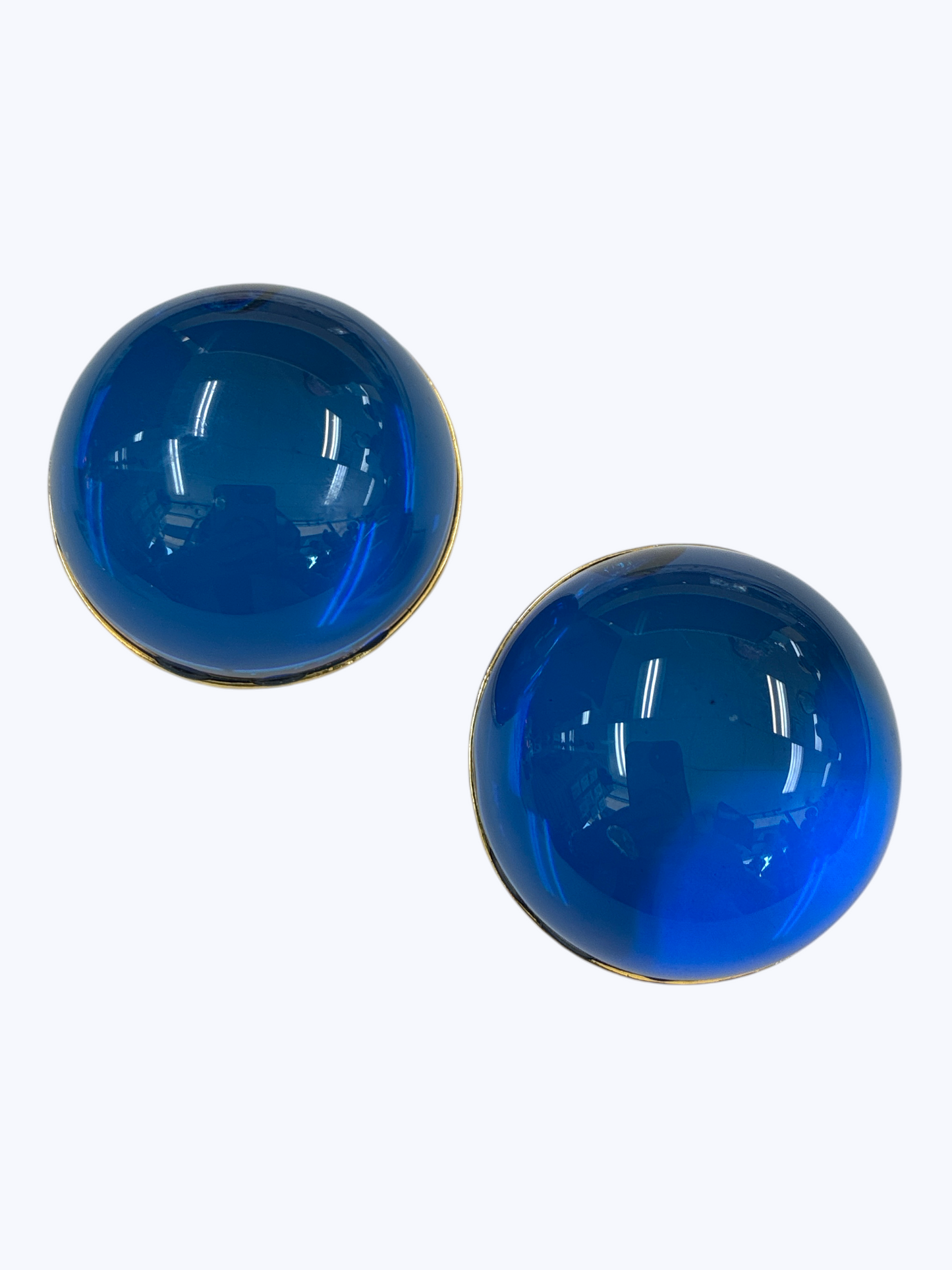 Dome Acrylic Stud Earrings | E2565