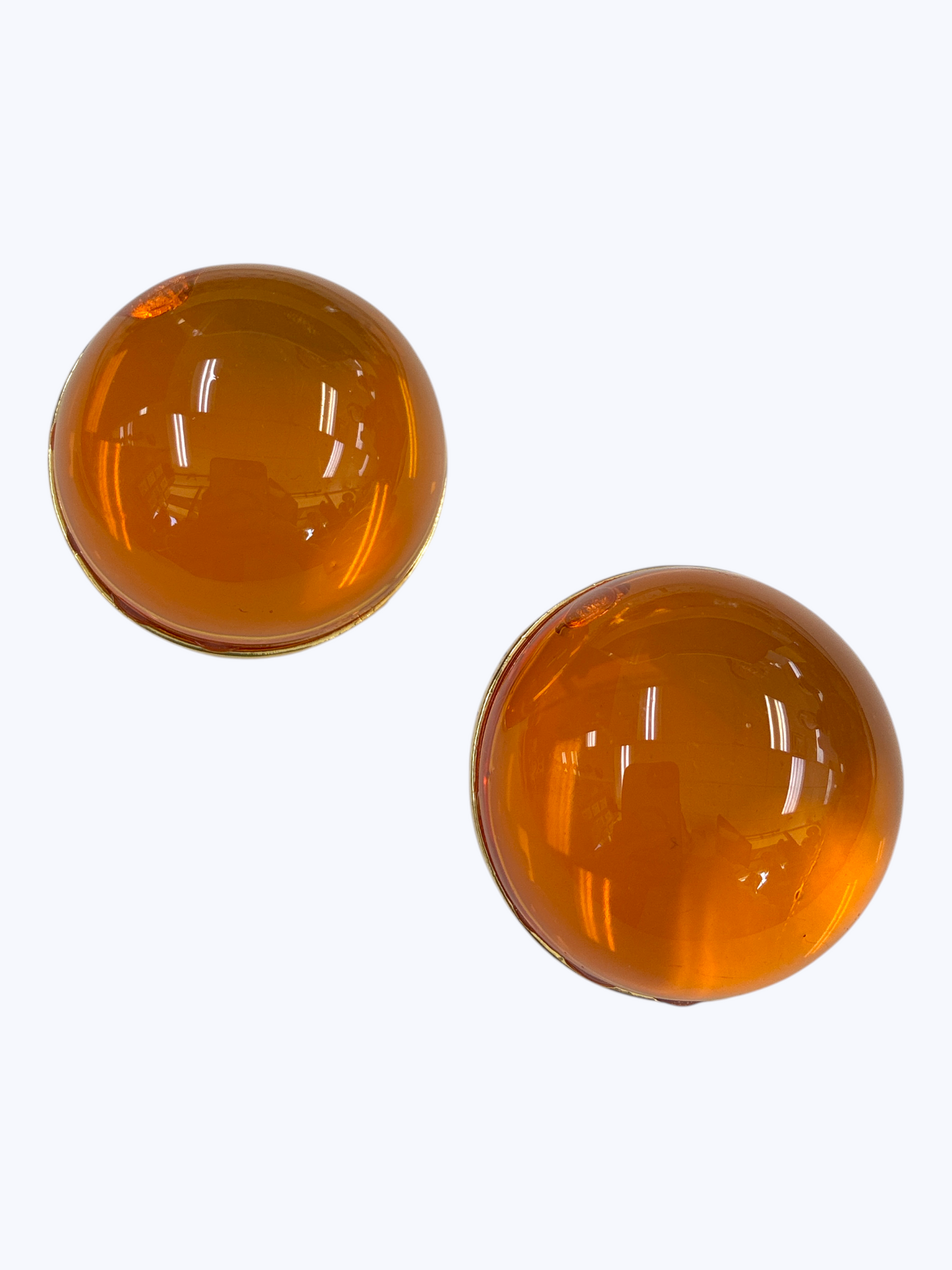 Dome Acrylic Stud Earrings | E2565