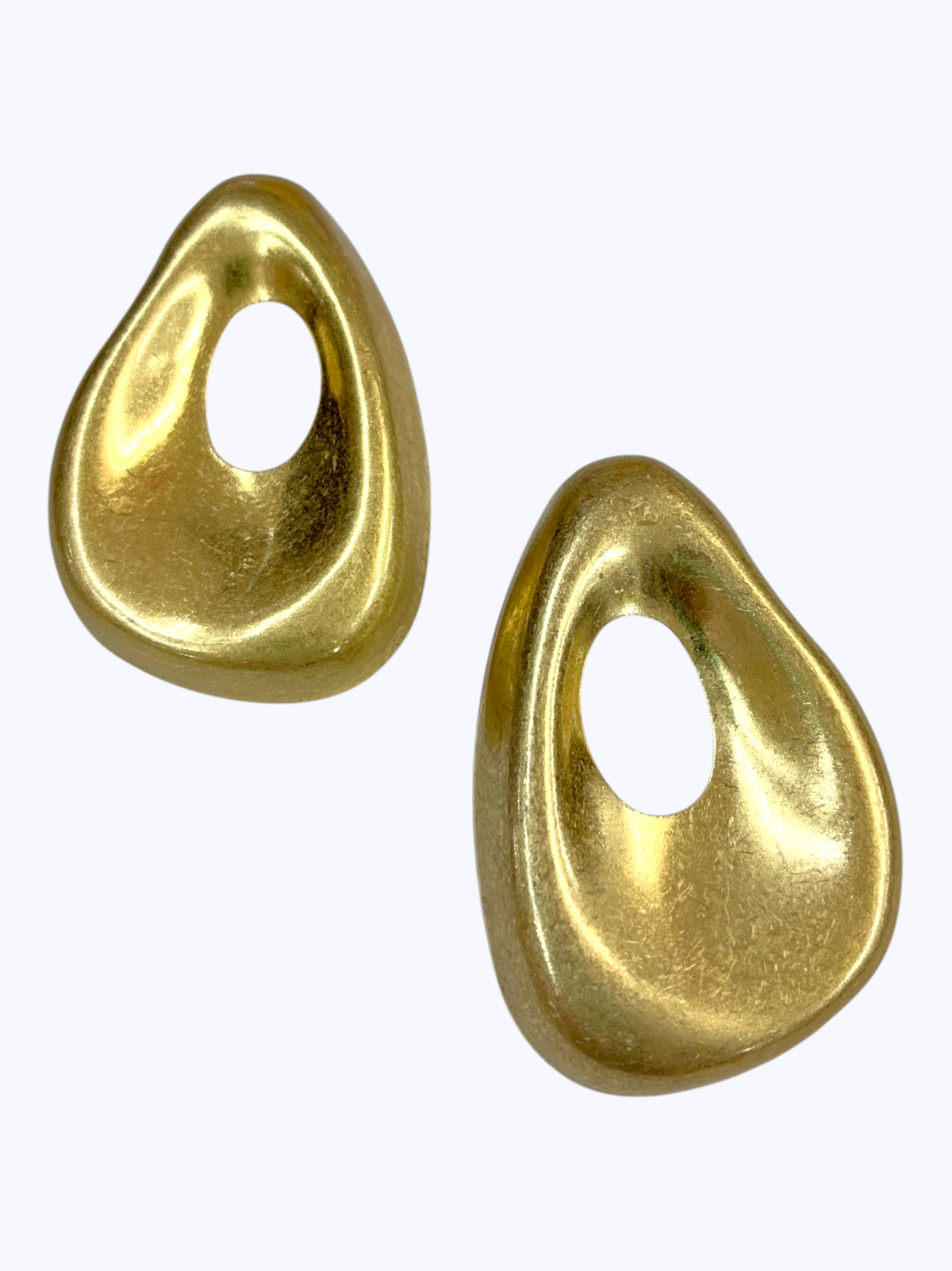 Sculptural Open Oval Earrings | E2567