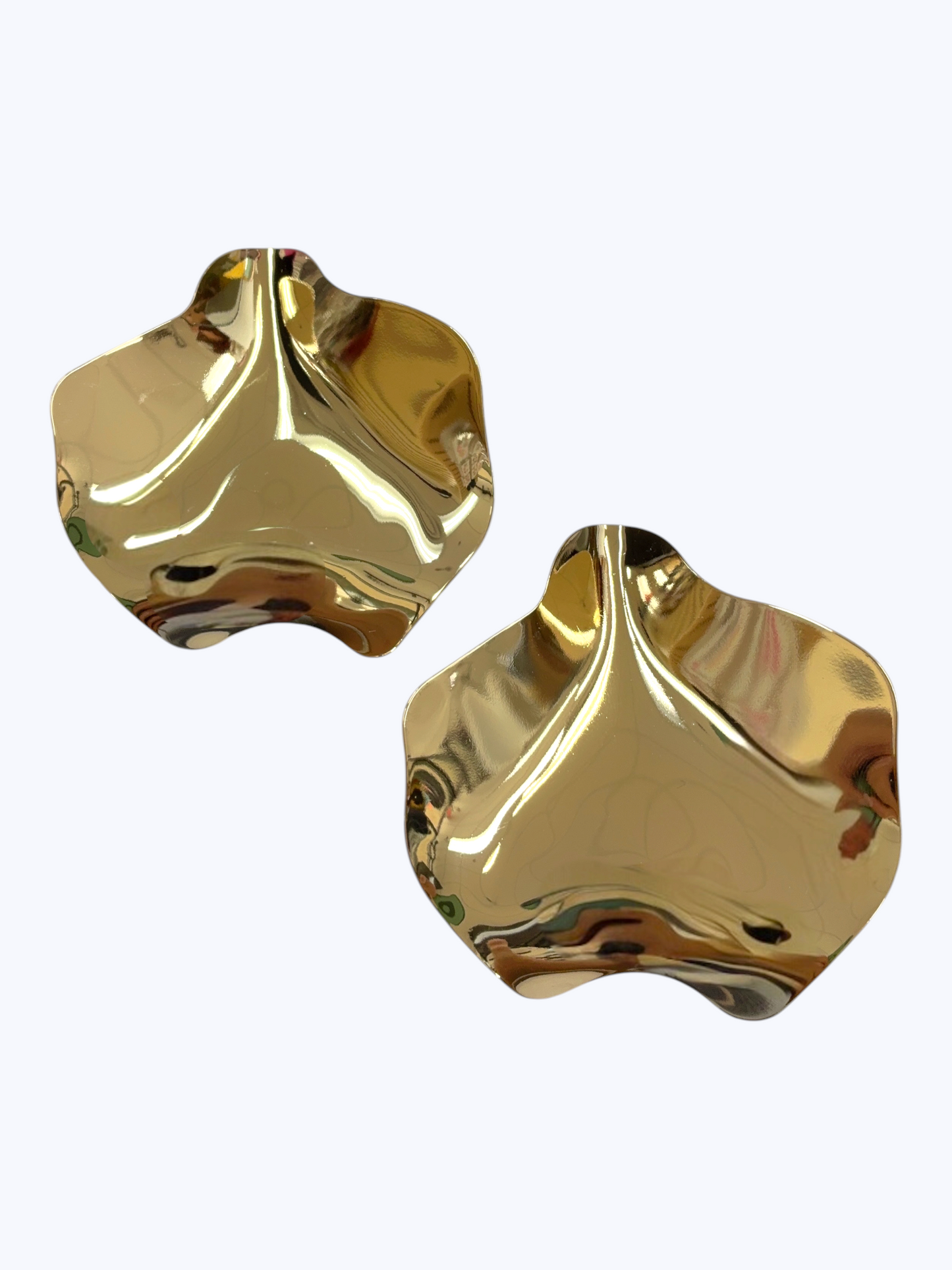 Sculptural Petal Stud Earrings - E0150