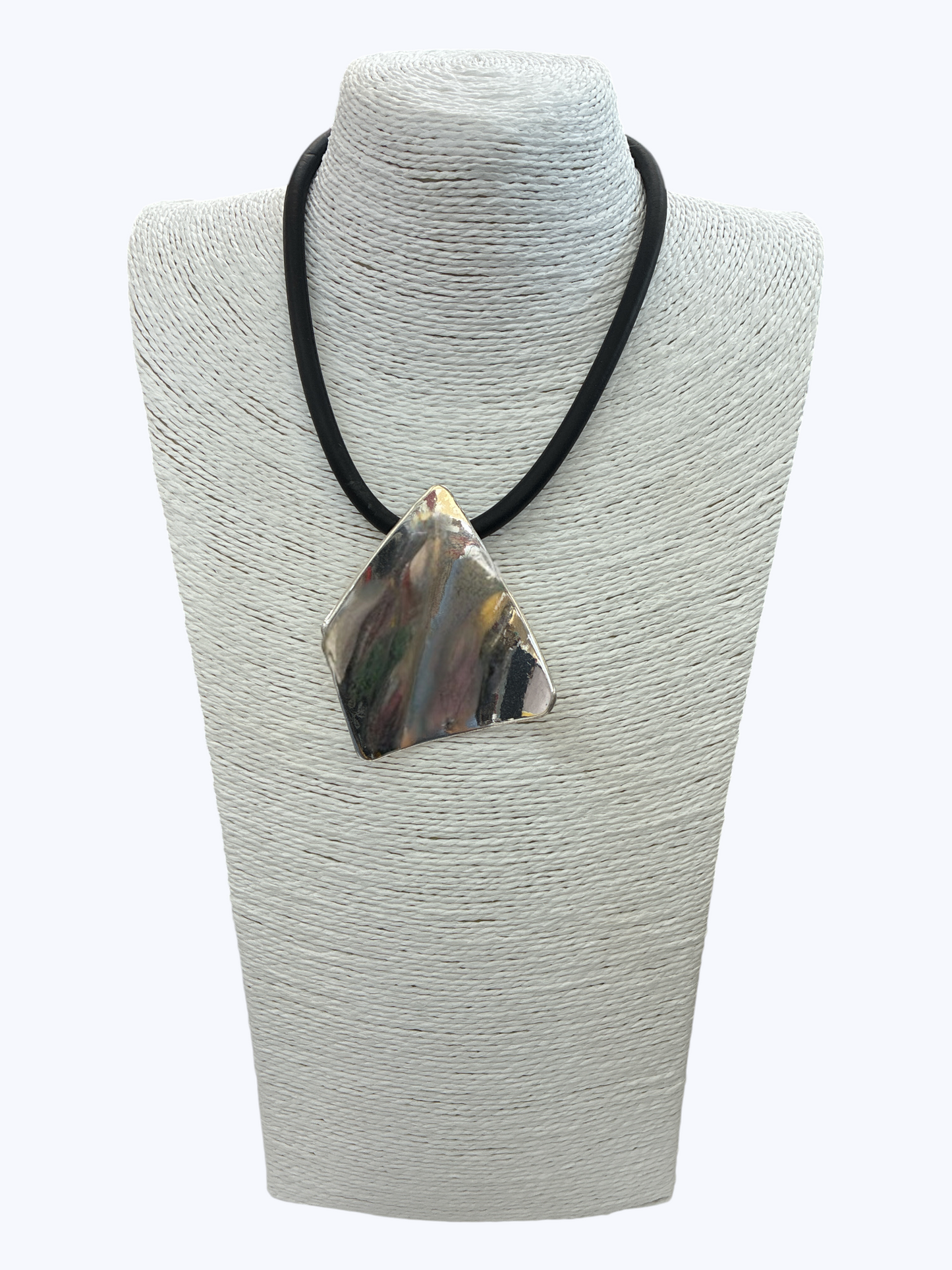 Triangle Pendant Short Necklace - N5210