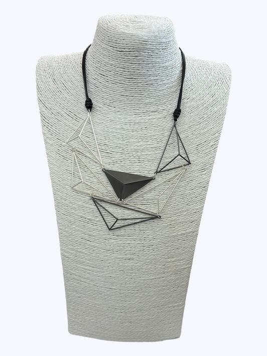 Geometric Black Silver Short Necklace - N5311