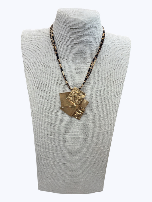 Hammered Square Pendant Necklace - N5313