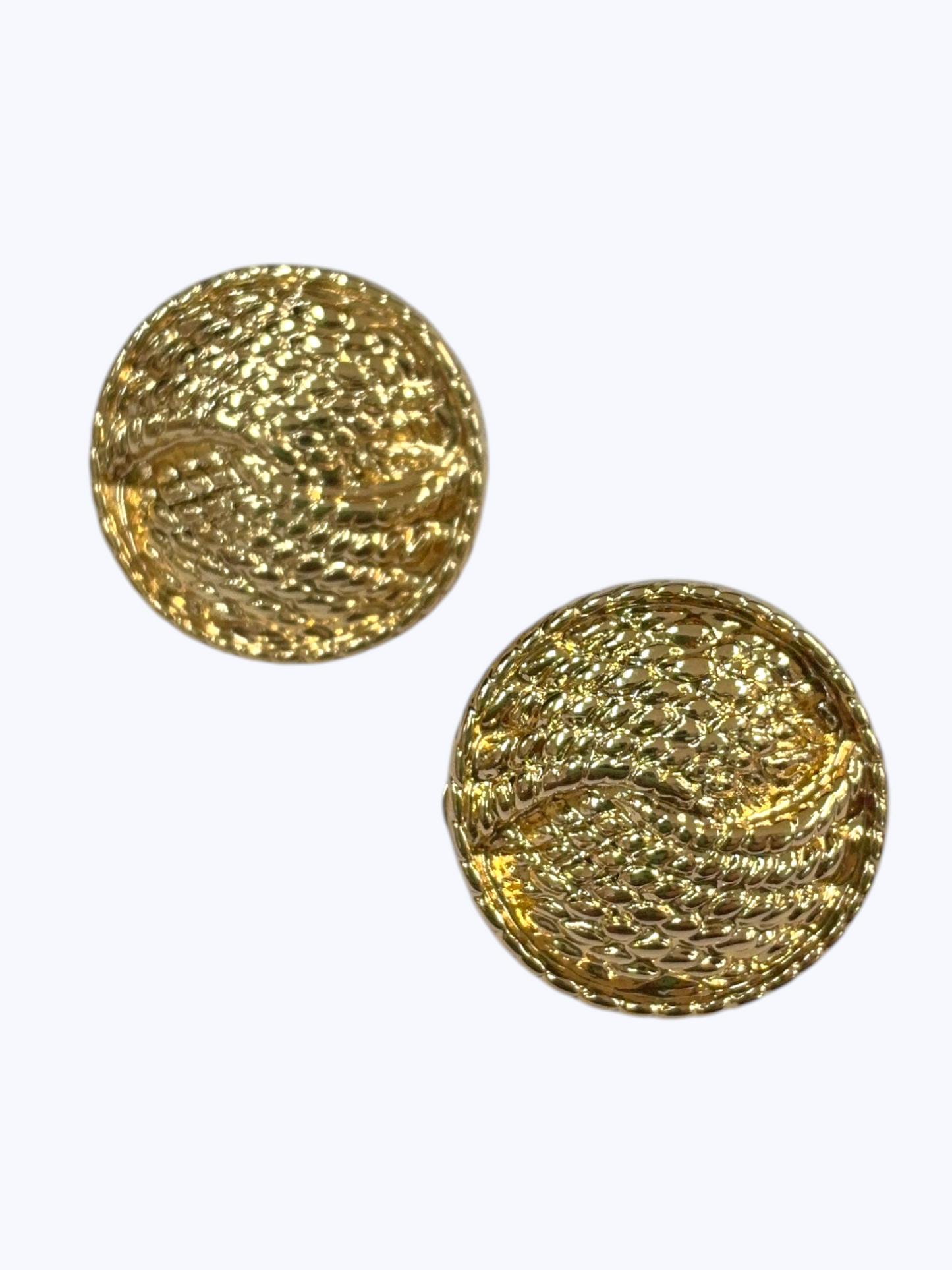 Vintage Disc Clip Earrings - E2589