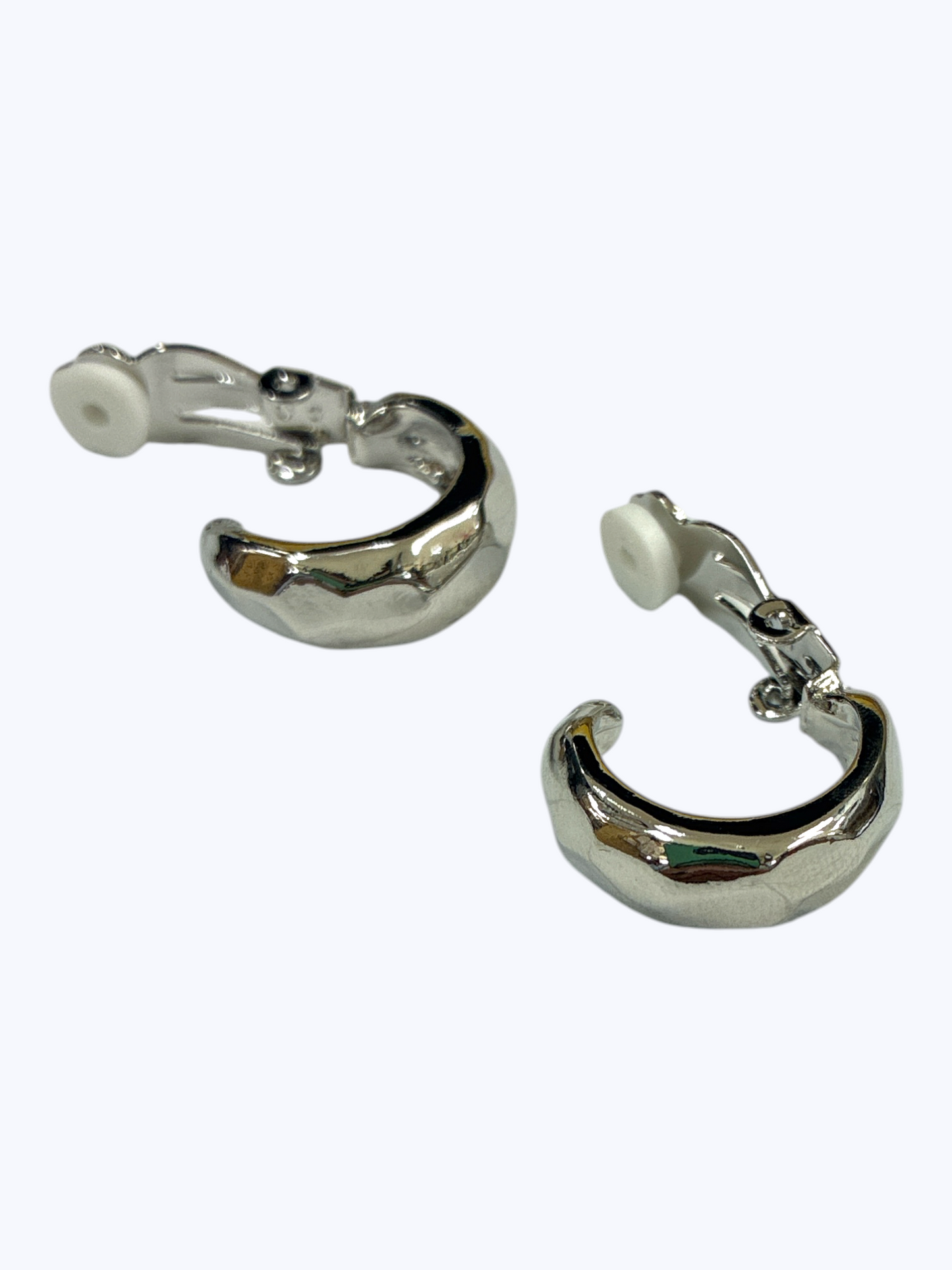 Classic Clip-On Hoop Earrings - E2584