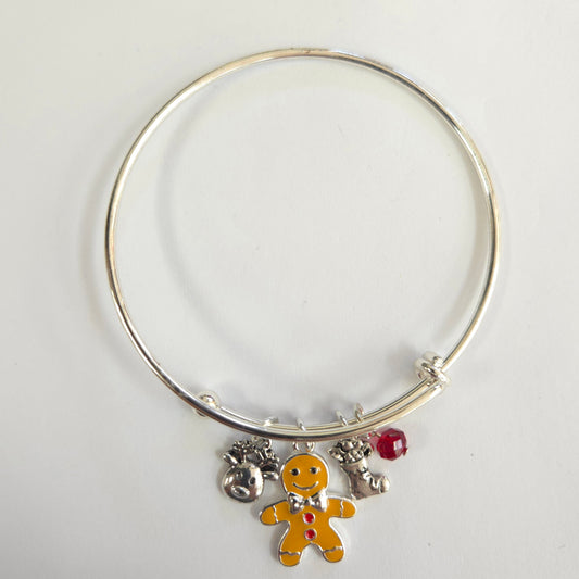 B0267 QB7936 Christmas Bracelet