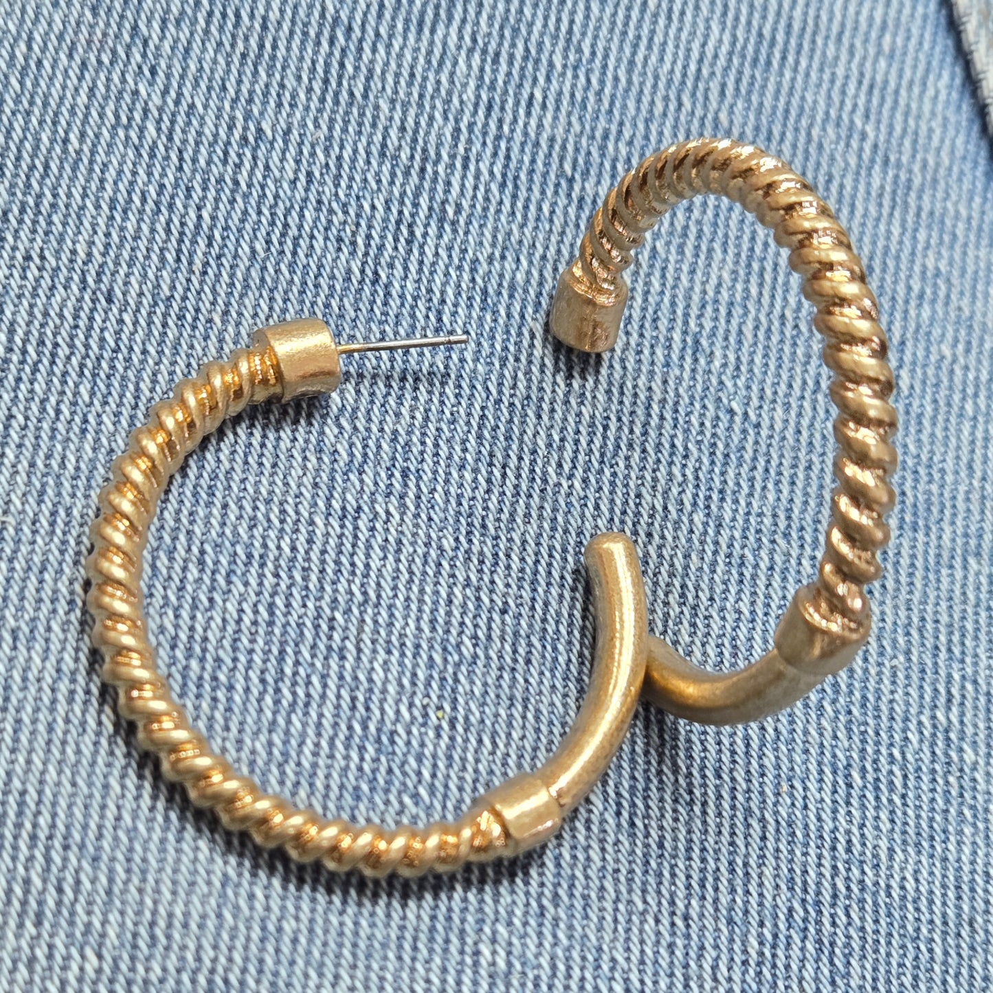 E1337 QE1776 Circle Shape Hoop Earrings