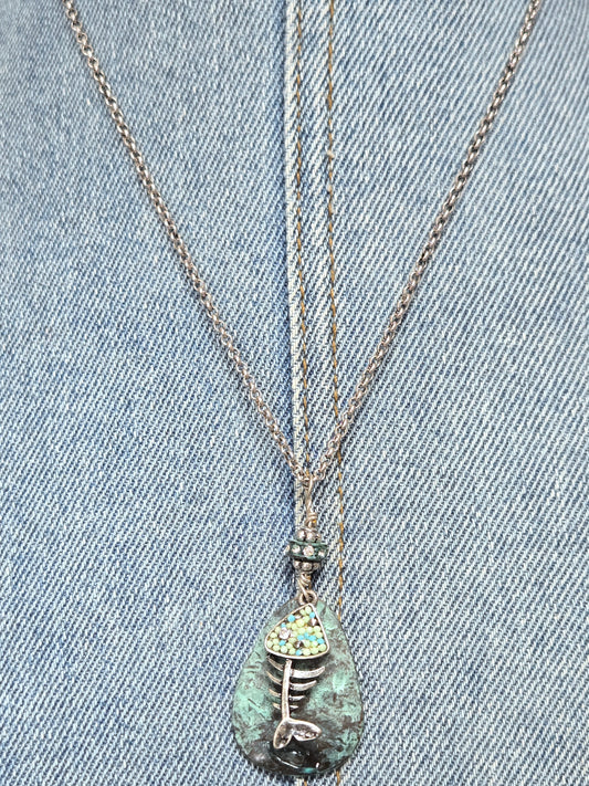 N0551 QNE12644 Fish Bone Pendant Necklace