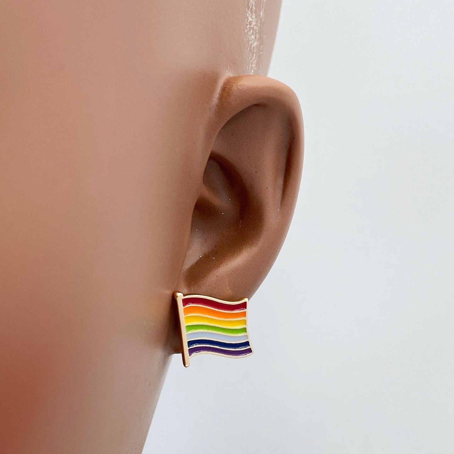 E0121 | Rainbow Icon Stud Earrings | ME4945