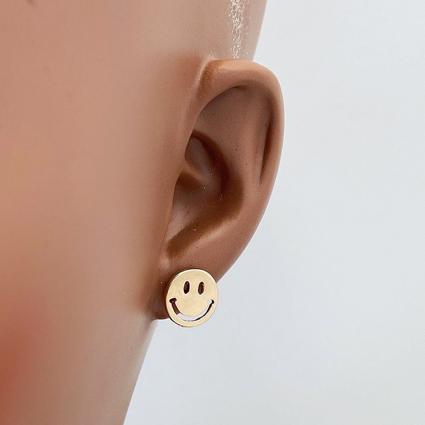 E0121 | Rainbow Icon Stud Earrings | ME4945