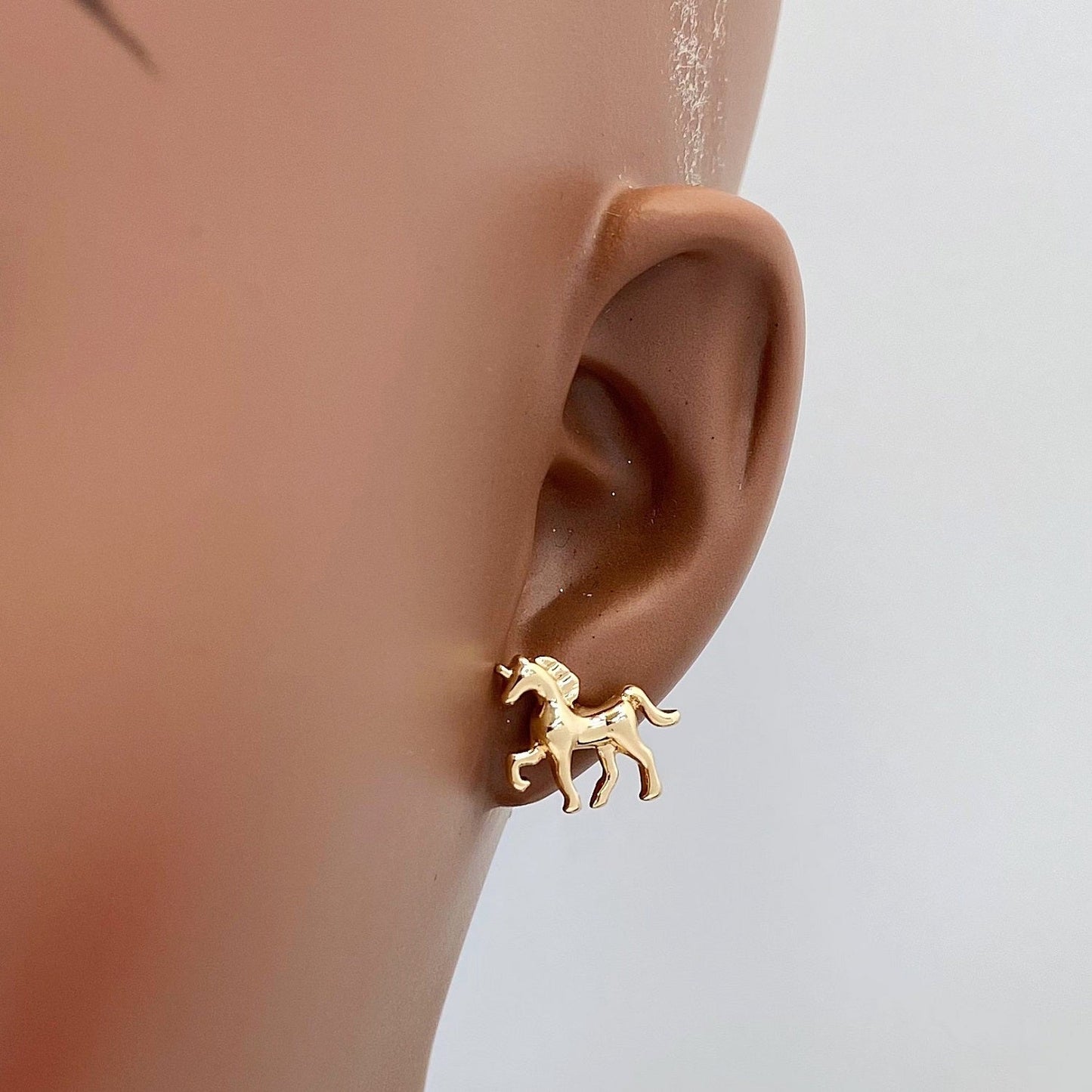 E0121 | Rainbow Icon Stud Earrings | ME4945