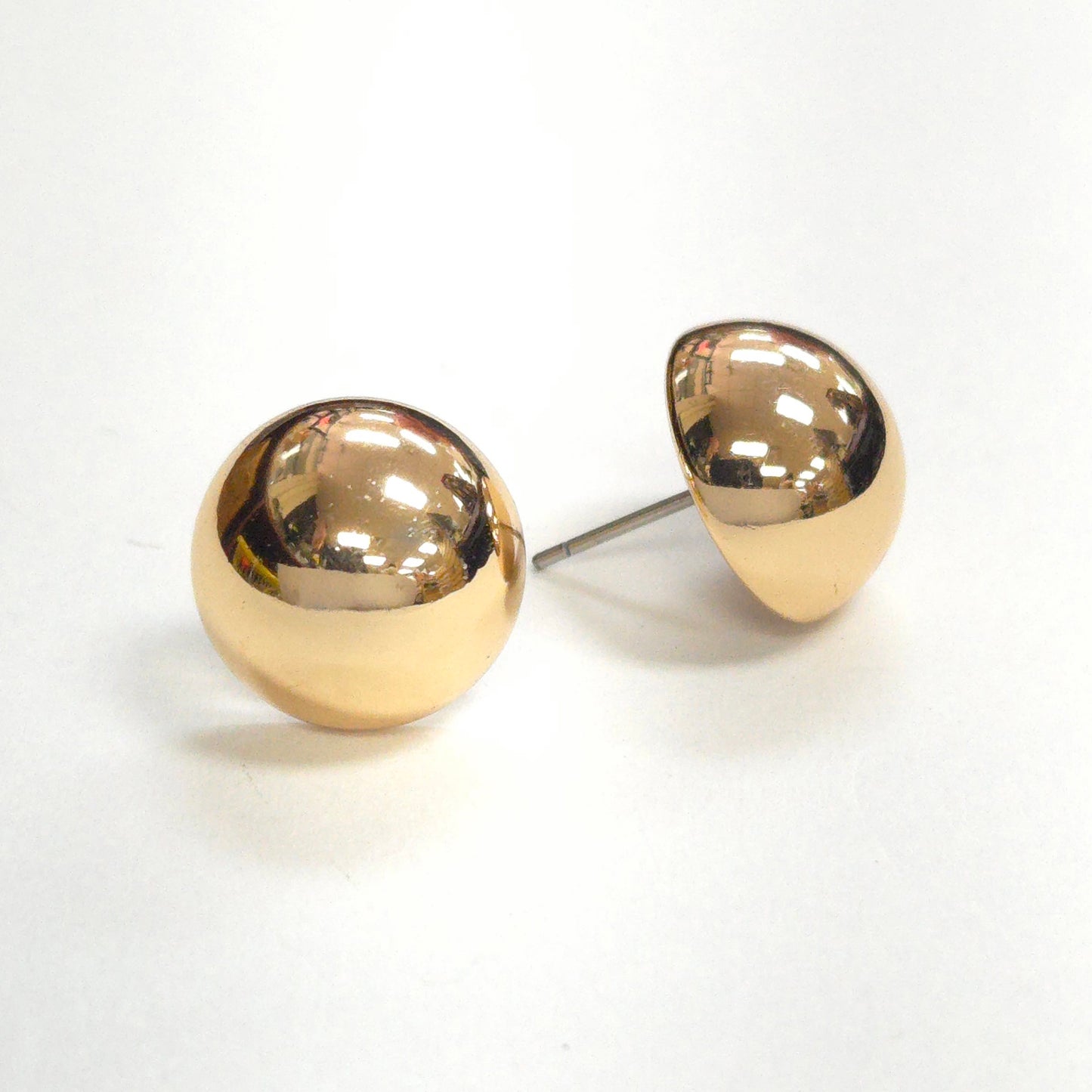 E1490 TE1155 Stud Earrings