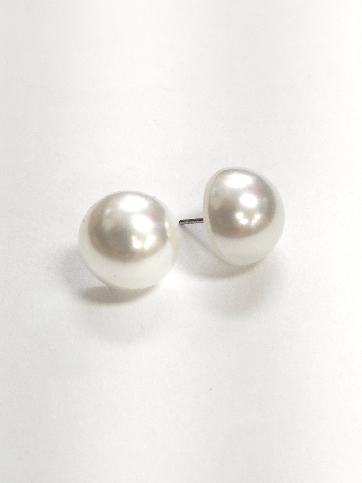 E1490 TE1155 Stud Earrings