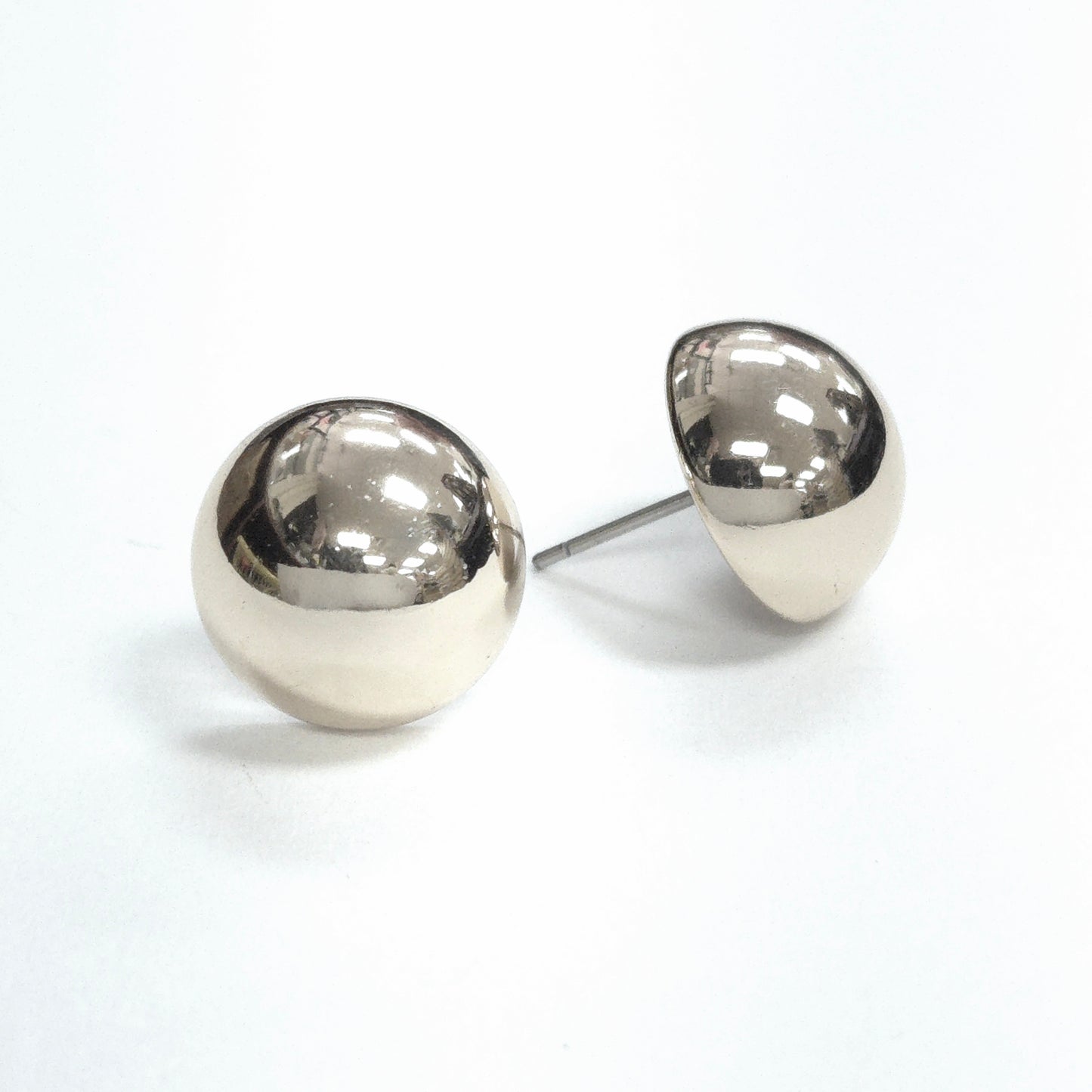 E1490 TE1155 Stud Earrings