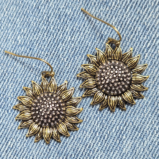 E1163 TE2669 Sunflower Design Drop Dangle Earrings