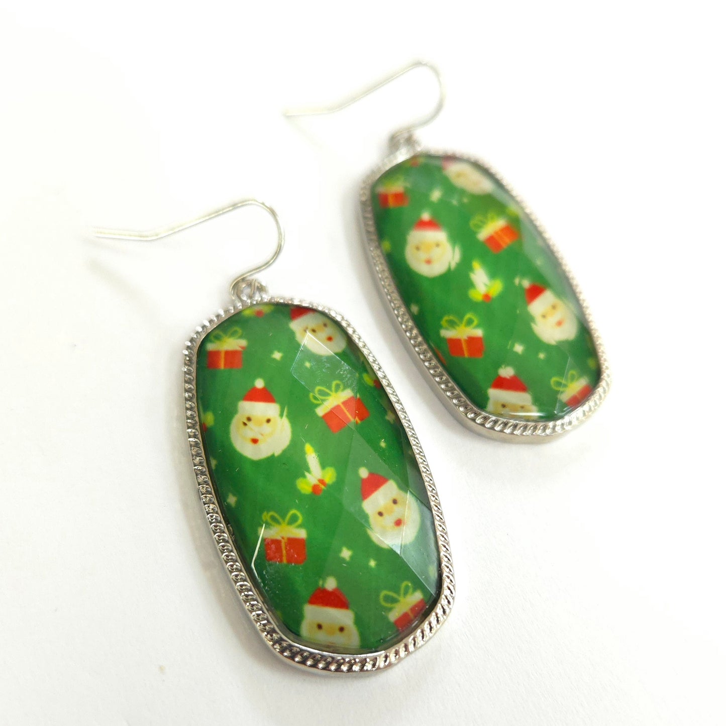 E1625 VE2719 Christmas Earrings
