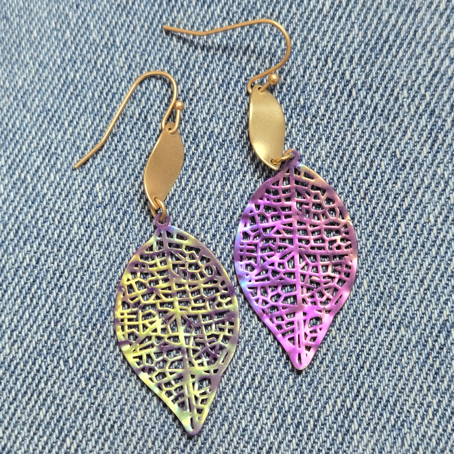 E1275 VER1096 Leaf Design Drop Dangle Earrings