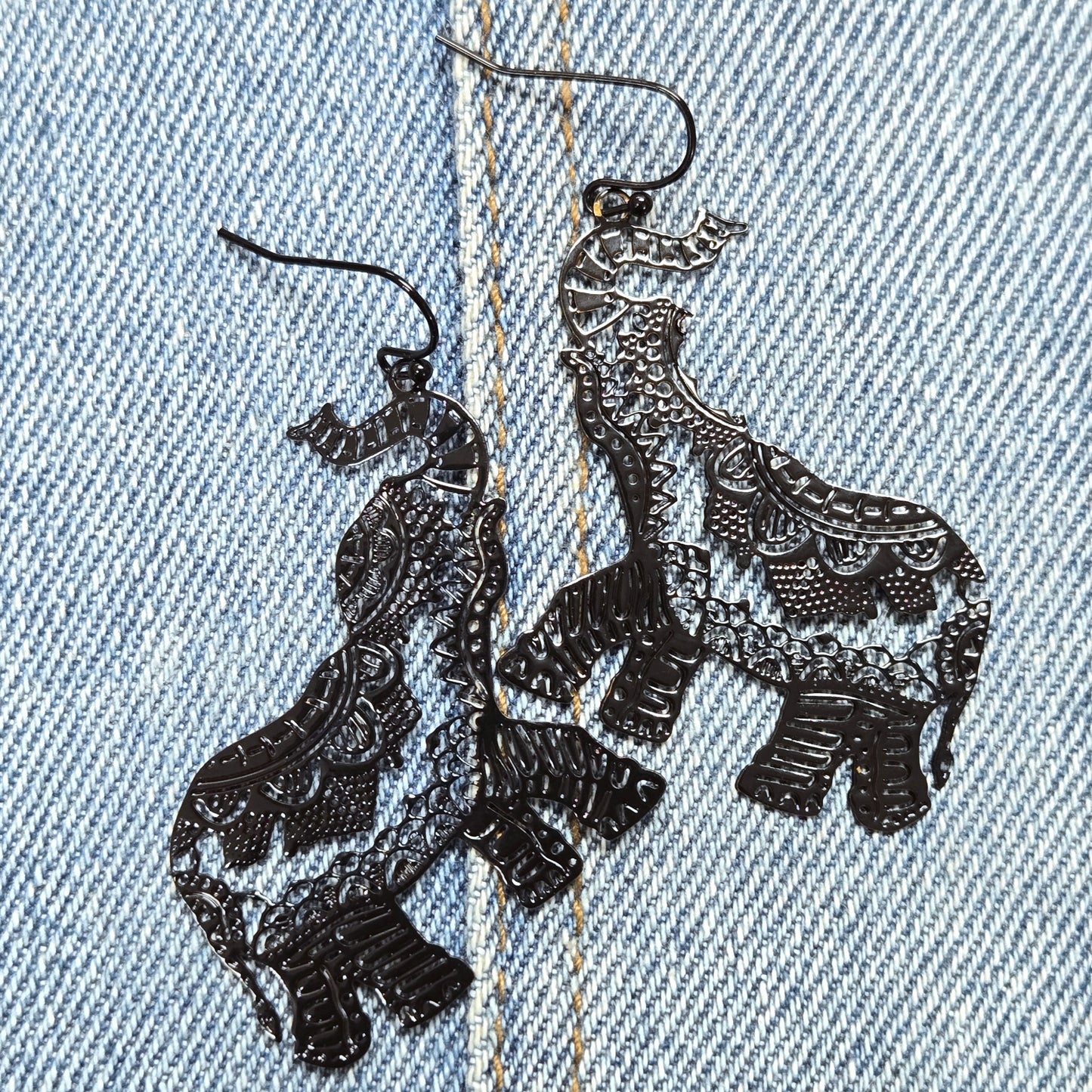 E1241 VER5866 Elephant Drop Dangle Earrings