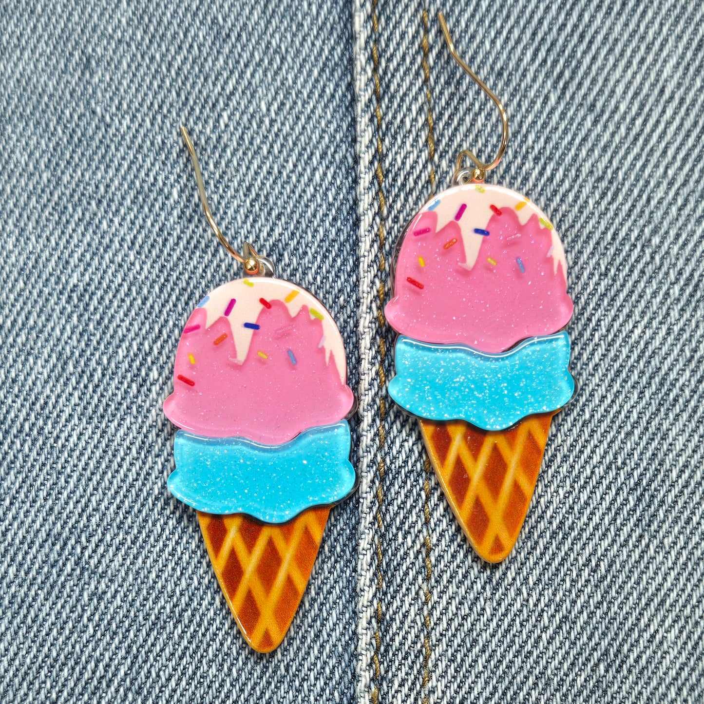 E1056 VER5981 Ice cream Cone Design Drop Dangle Post Earrings