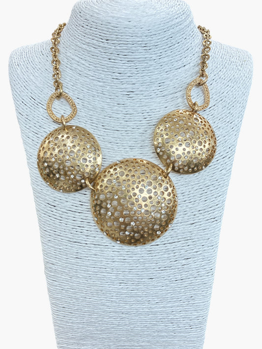 Circle Link Short Necklace